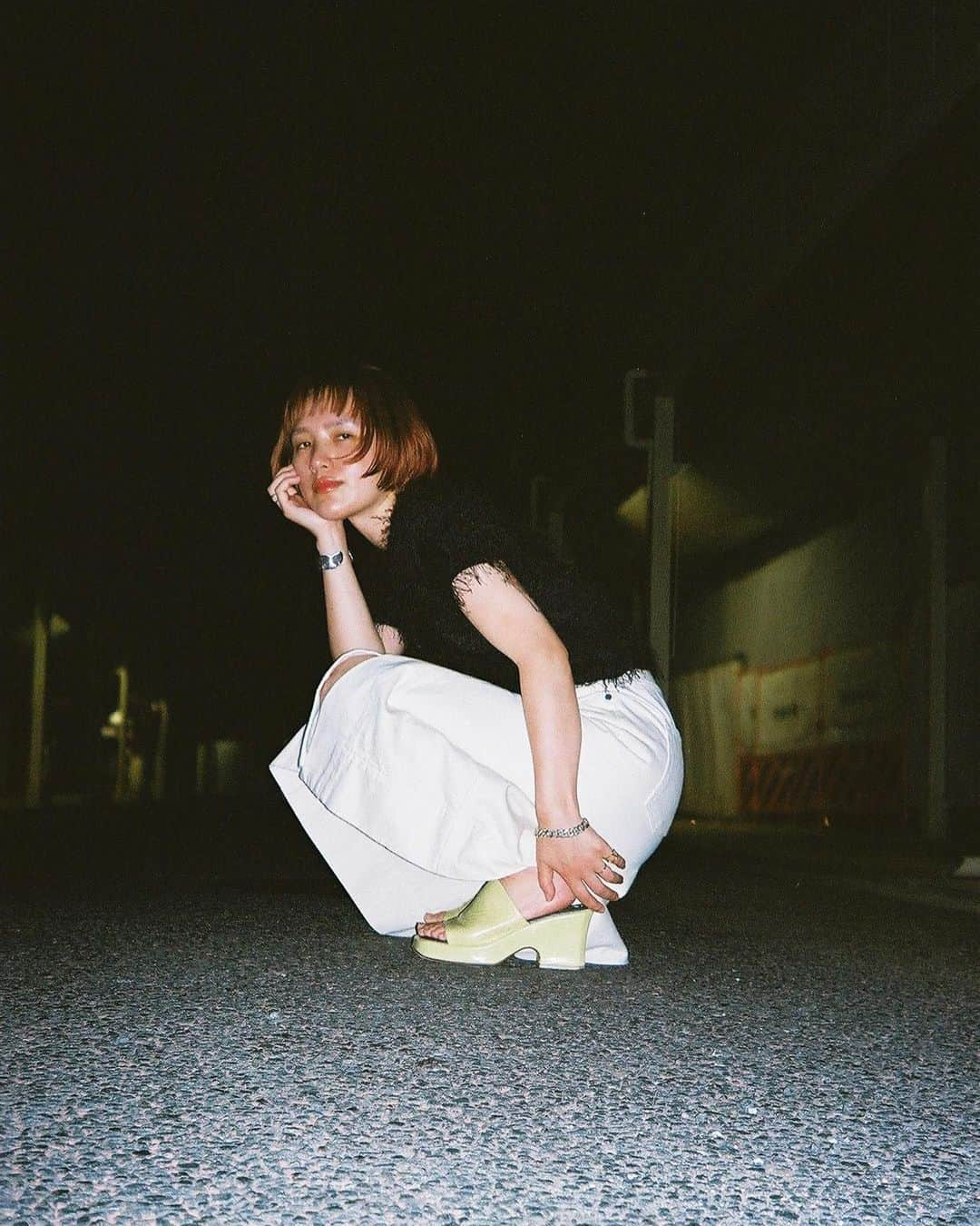 エイミーさんのインスタグラム写真 - (エイミーInstagram)「スカートかわゆ夜散歩🌿　@voltagecontrolfilter」8月9日 0時09分 - amy0aaamyyy