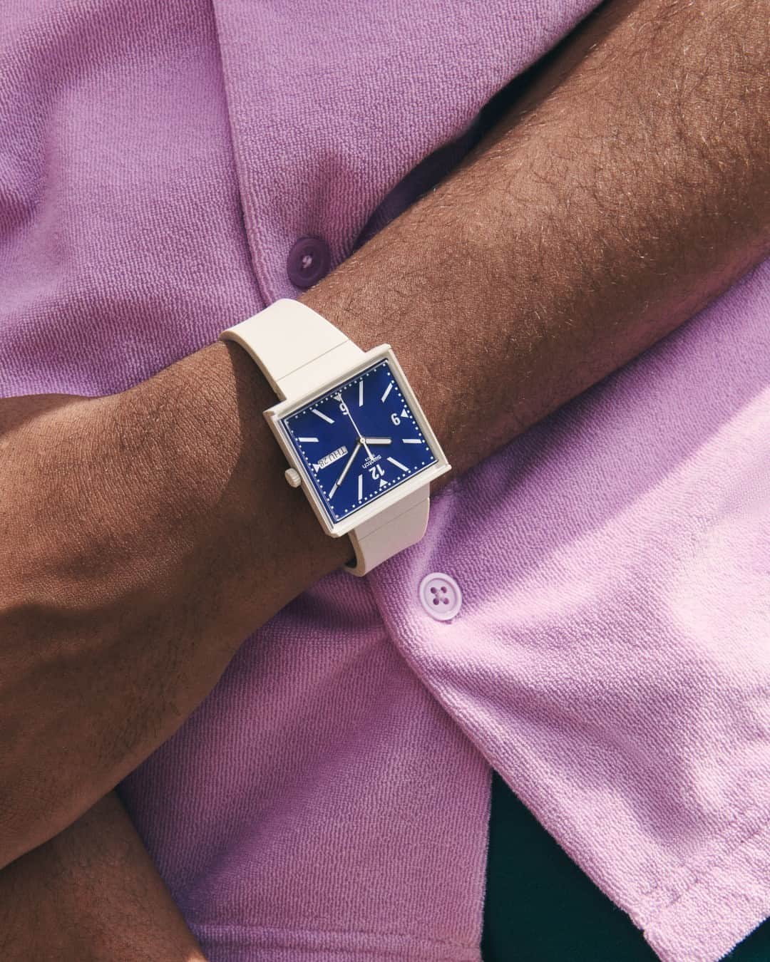Swatchさんのインスタグラム写真 - (SwatchInstagram)「Experience BIOCERAMIC with a unique square twist #SwatchWhatIf #SwatchBIOCERAMIC」8月9日 0時11分 - swatch