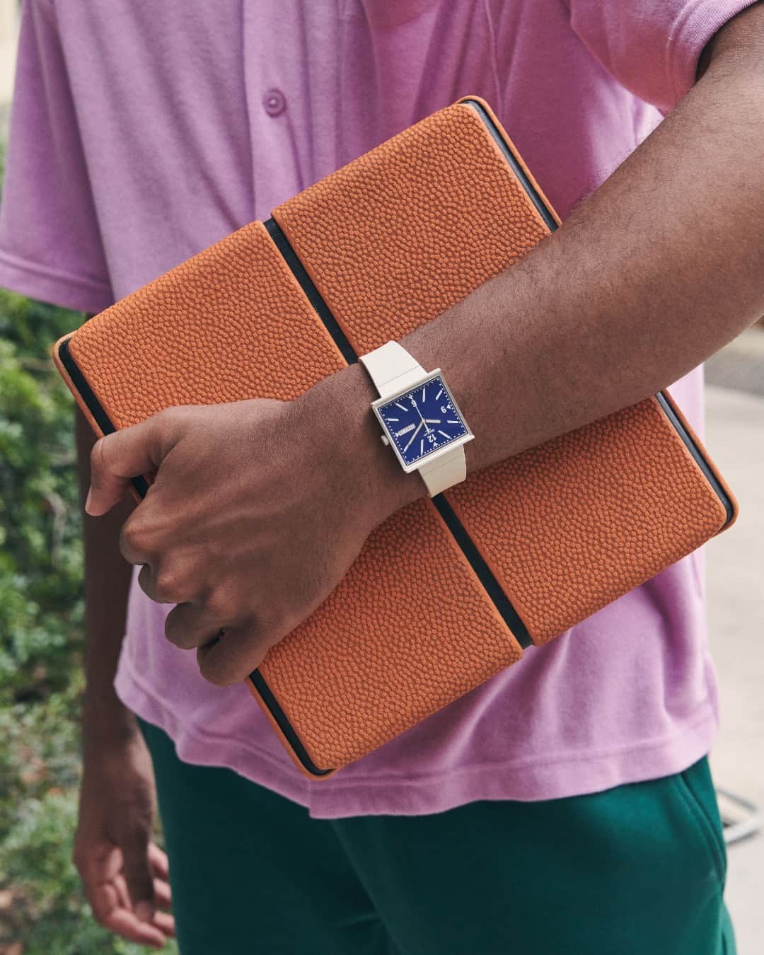 Swatchのインスタグラム：「Experience BIOCERAMIC with a unique square twist #SwatchWhatIf #SwatchBIOCERAMIC」