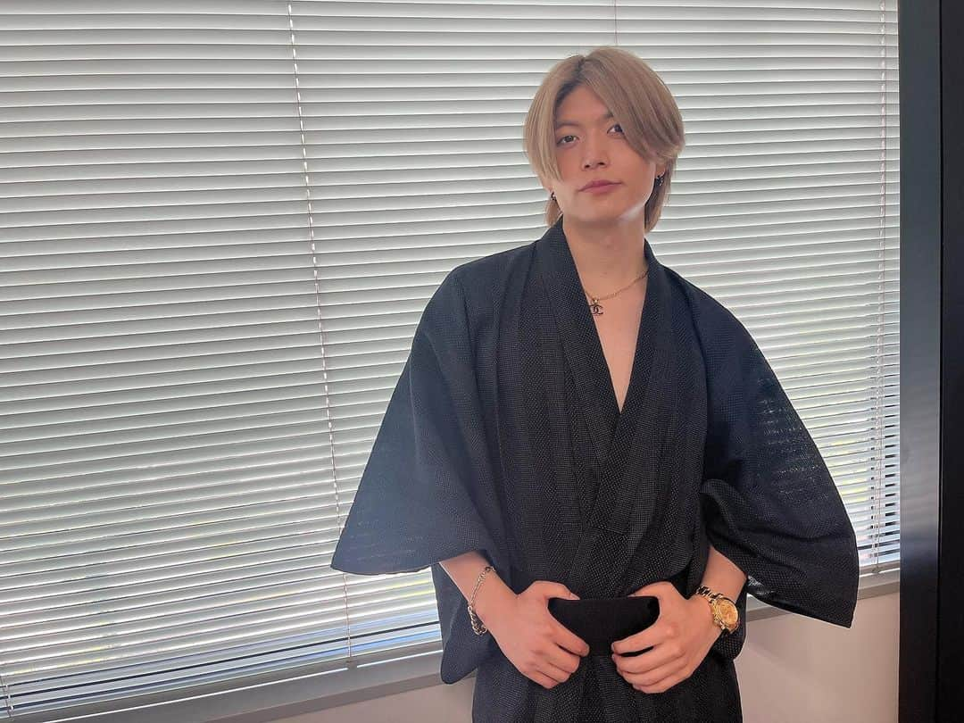 KENTO.iのインスタグラム：「今年初の浴衣」