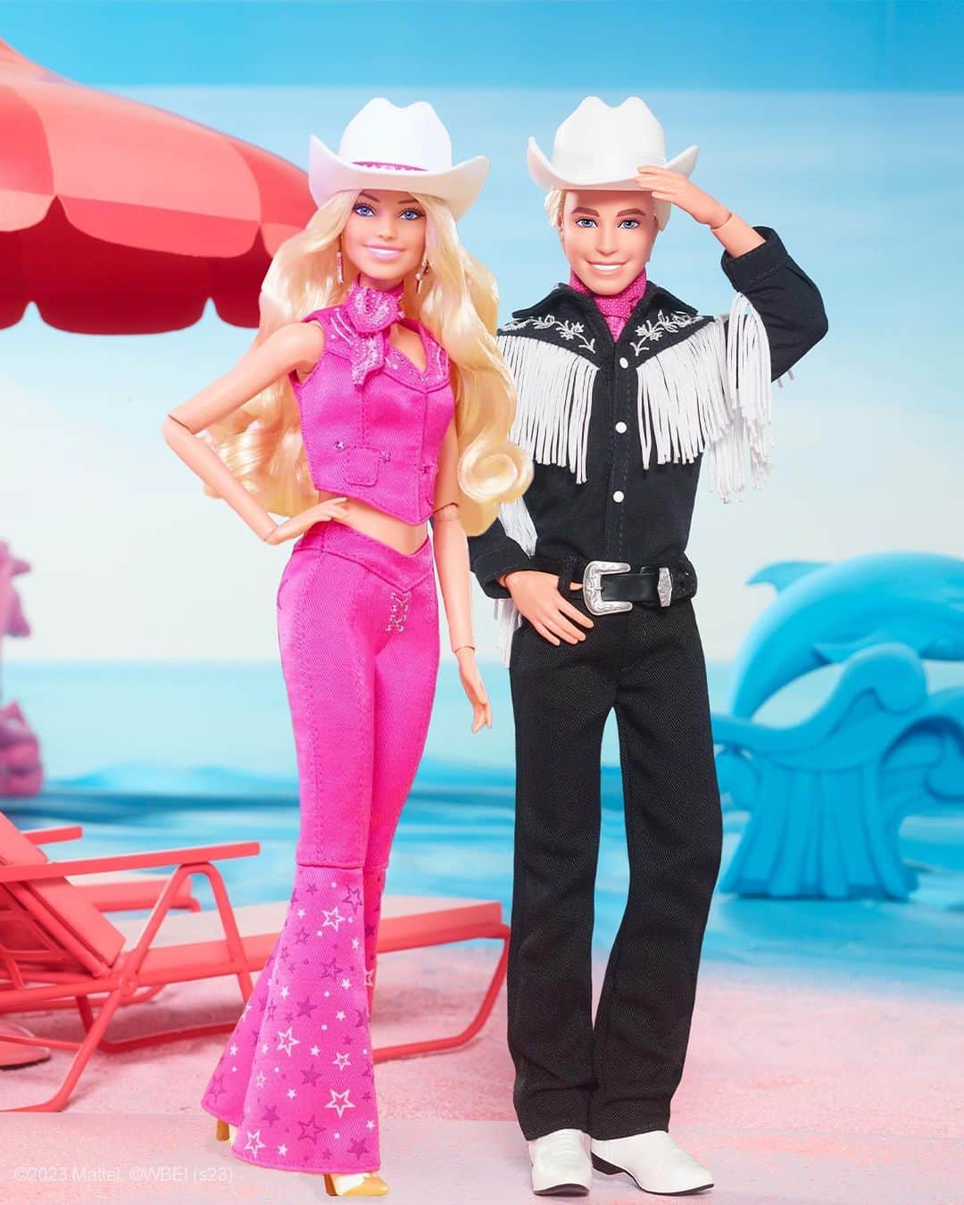バービーのインスタグラム：「Hi #Barbie! 👋 Howdy Ken! 🤠 The official @BarbieTheMovie inspired Western Ken doll is available this September at @Target. #BarbieTheMovie is now playing in theaters.」