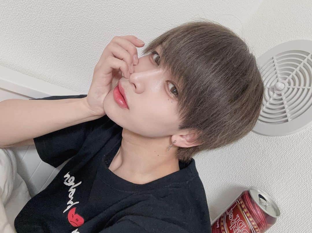 のインスタグラム：「たまんないでしょー」