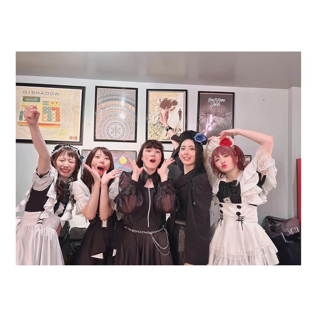 廣瀬茜のインスタグラム：「2023.8.3 "BAND-MAID 10TH ANNIVERSARY TOUR in North America"at "Lollapalooza Aftershows" in Chicago  Thank you for coming everyone!  It’s so cool to play midnight gigs sometimes.  I mean very cool!!  #bandmaid #Lollapalooza #Chicago」