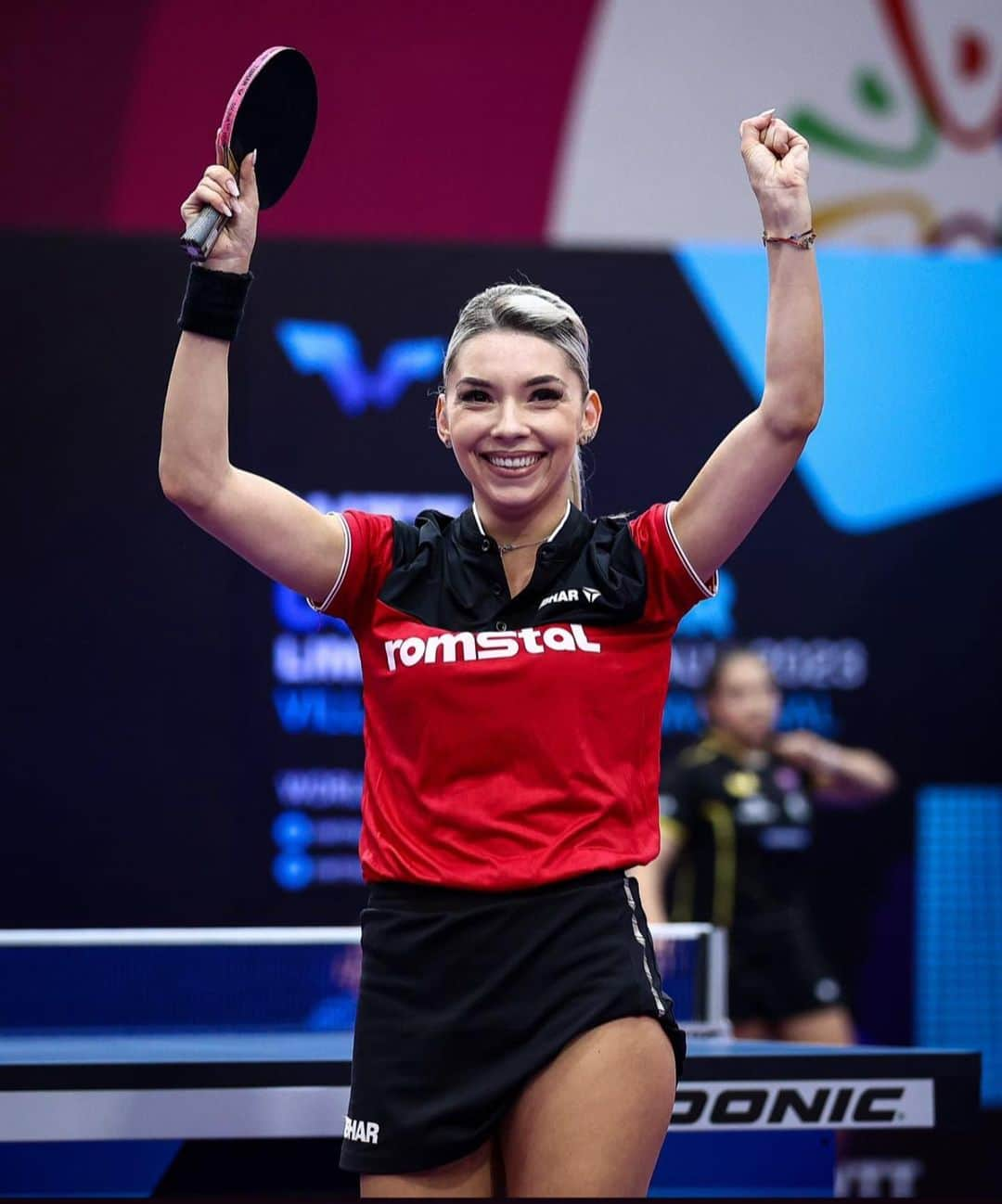 ベルナデッテ・スッチさんのインスタグラム写真 - (ベルナデッテ・スッチInstagram)「Completed the WTT Tournament in Lima with 2 incredible silver🥈 and I’m now heading straight to the next tournament which is in Rio 🇧🇷.  I’m super happy with the results but being twice so so close to 🥇 I know can and I must do better , no excuses 👊🏻💪🏻 There is no athlete’s success that comes alone, and mine in recent years has been mainly due to my coach . Behind “the curtains “ is his perseverance, hard work, dedication , support and endless hours working together that brought me on the form I am today. All my success is yours as well @ionutseni , and I’ll make sure to never let you down.  By Bye Lima 🇵🇪🙌🏻 Rio 🇧🇷 , here I am✈️😉  #believe #dream #dreambig #hardwork #hardworkpaysoffs #neverguveup #patience #❤️💙 #🏓」8月9日 4時17分 - szocsbernadettecynthia