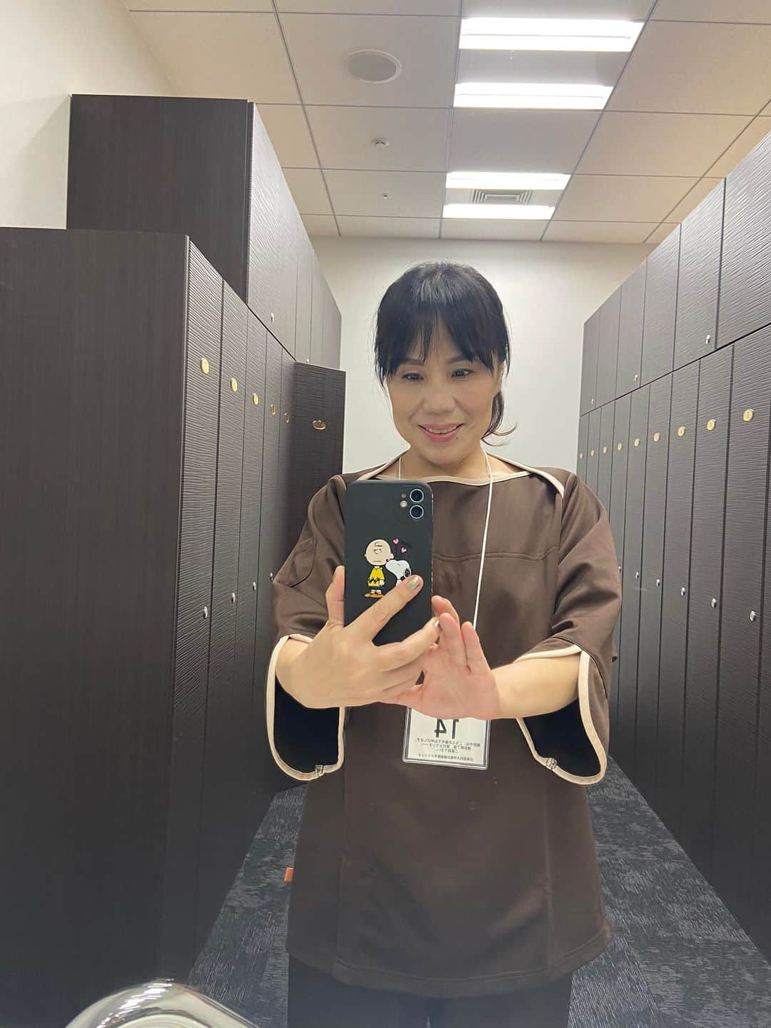 めぐまりこさんのインスタグラム写真 - (めぐまりこInstagram)「今日は人間ドックを受けました。 人生初の胃カメラも経験したわ！ 結果は！健康体でした🤞 さ！はりきって今夜はアリサへレッツゴー！」8月9日 17時06分 - megumariko