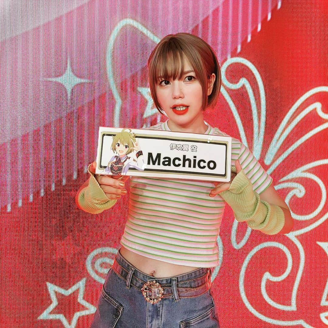 Machicoさんのインスタグラム写真 - (MachicoInstagram)「C 8/8@ #ミリオンライブあちこち開演生配信 📺️ メイクさんがウィッグめっちゃ自然にアレンジしてくれたあ🦄🌈 #Machico #伊吹翼 #アイドルマスター #ミリオンライブ #アイドルマスターミリオンライブ」8月9日 9時24分 - machico_3s25