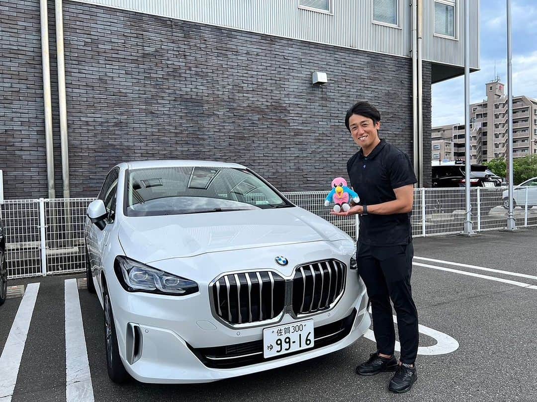 高橋義希のインスタグラム：「BMW2シリーズ アクティブツアラー  モトーレン佐賀様 いつもありがとうございます。  #モトーレン佐賀　様 #BMW #2シリーズ #アクティブツアラー #サガン鳥栖 #サガンリレーションズオフィサー」