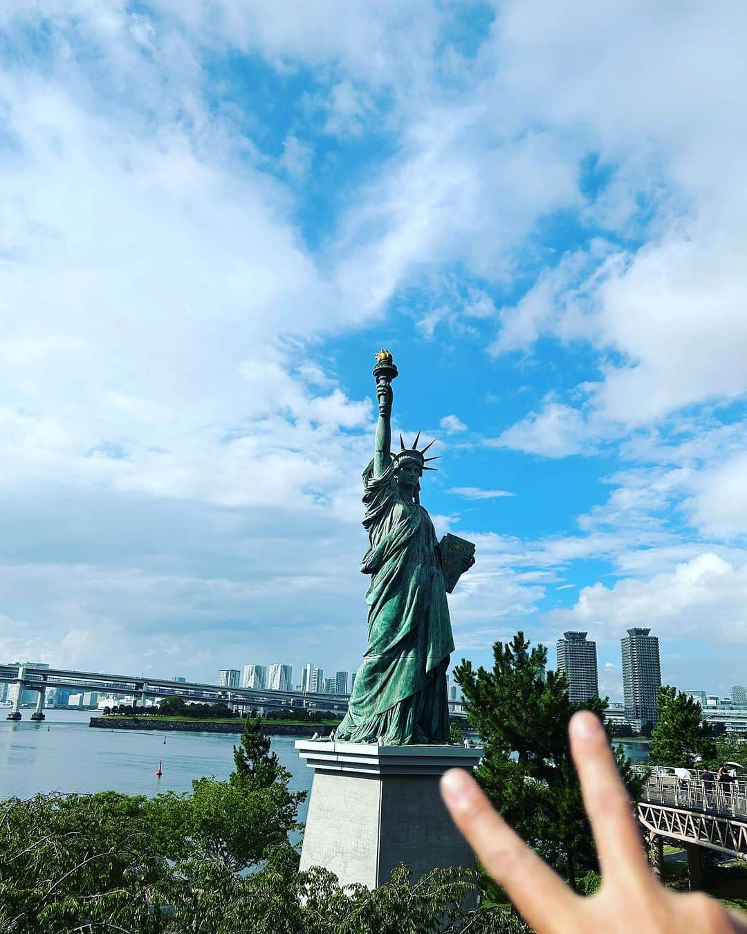 本城聡章さんのインスタグラム写真 - (本城聡章Instagram)「#自由の女神 も載っけとこうw🗽 #お台場」8月9日 11時38分 - honjo