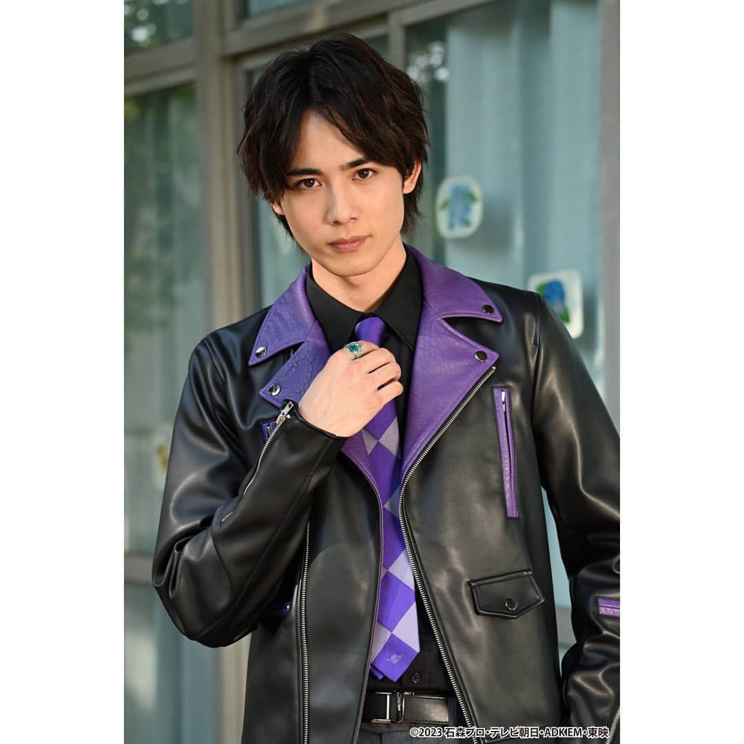 藤林泰也さんのインスタグラム写真 - (藤林泰也Instagram)「仮面ライダーガッチャードに 黒鋼スパナ役で出演させていただきます！  テレビ朝日にて、 2023年9月3日（日）スタートです！ 【毎週日曜】午前9時 是非ご覧ください！🔧  熱望していたライダー作品に関われたご縁を感謝して初心を忘れず一年間走り抜けます！！  #仮面ライダーガッチャード #黒鋼スパナ」8月9日 12時05分 - yasunari_fujibayashi