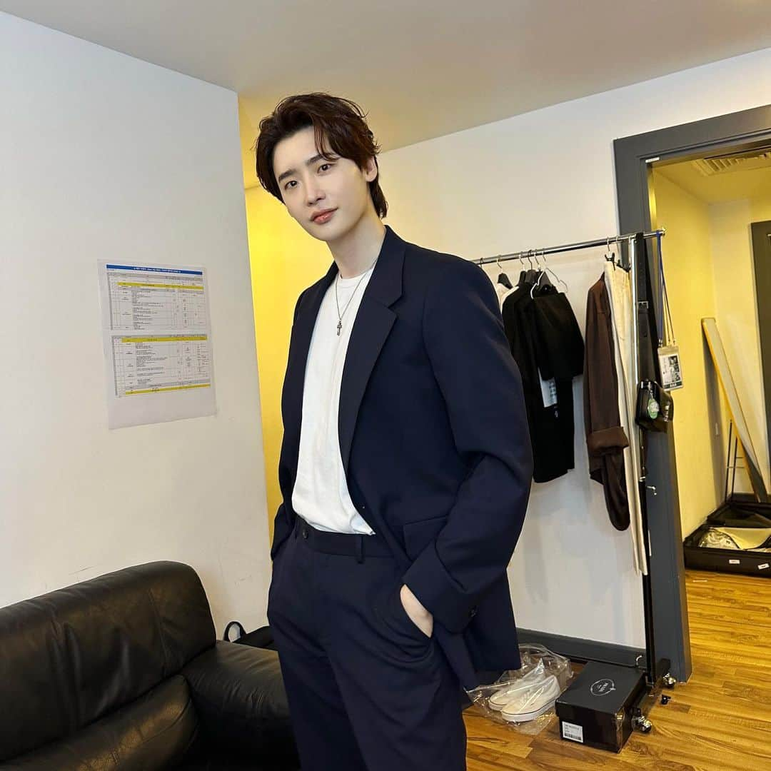 イ・ジョンソクさんのインスタグラム写真 - (イ・ジョンソクInstagram)「😚」8月9日 12時33分 - jongsuk0206