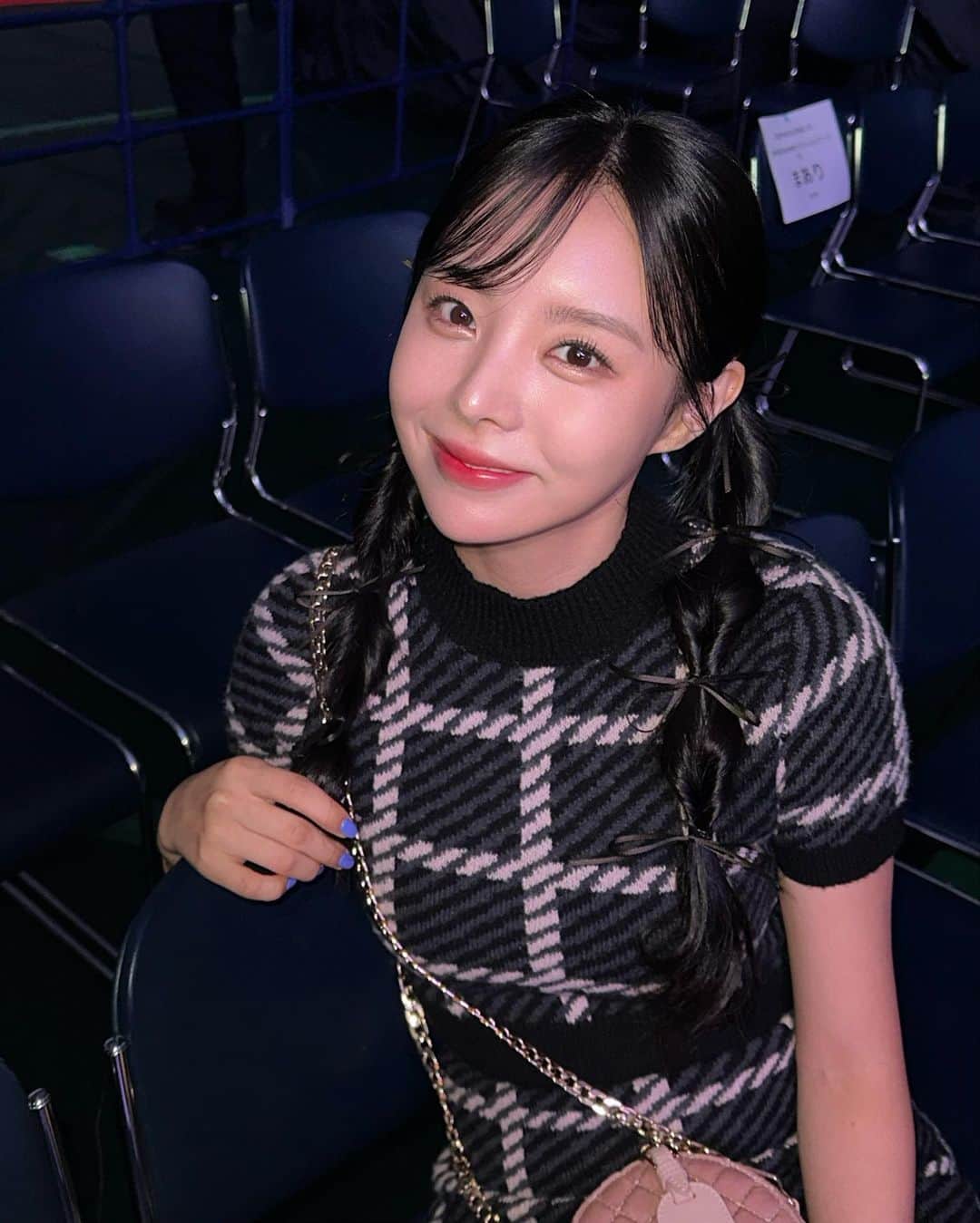 MeJiwooのインスタグラム：「KANSAI COLLECTION 2023 A/W  새롭고 짜릿했던 경험의 기록들💫」