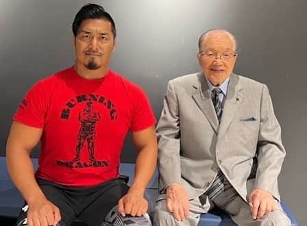 鷹木信悟のインスタグラム