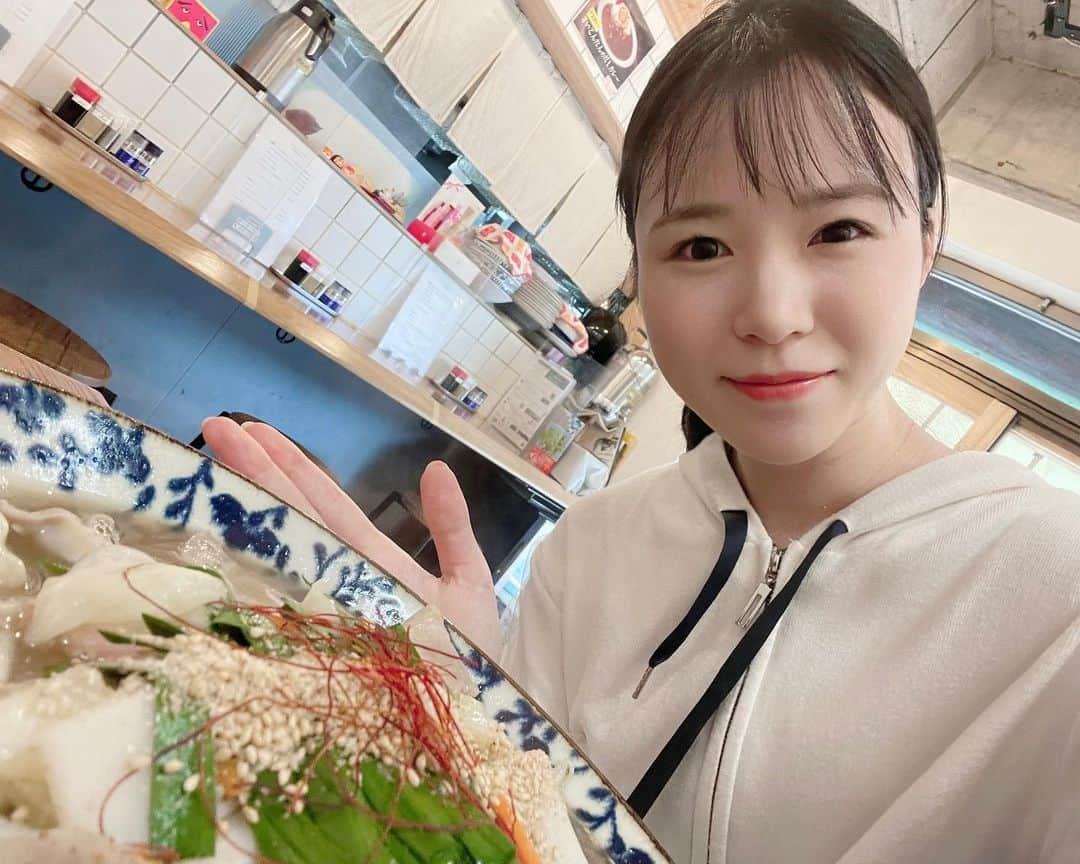 田中碧のインスタグラム：「【🍜】 ⁡ ちゃんぽんの罪悪感のなさ👏👏👏 ⁡ ⁡ #ちゃんぽん #ちゃんぽん麺 #ラーメン #ラーメン女子 #田中碧 #ramen #🍜」