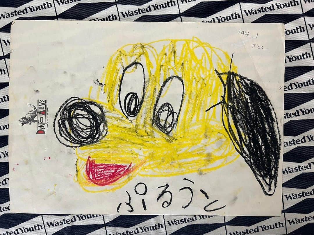 ヴェルディのインスタグラム：「My first Pluto drawing when I was 6 years old, it’s been a dream of mine to work with Disney since I was a kid. I’m super honored to be a part of the Disney create 100 ✌️😭💫  thank you @disneystyle and  @nigo 🙏」