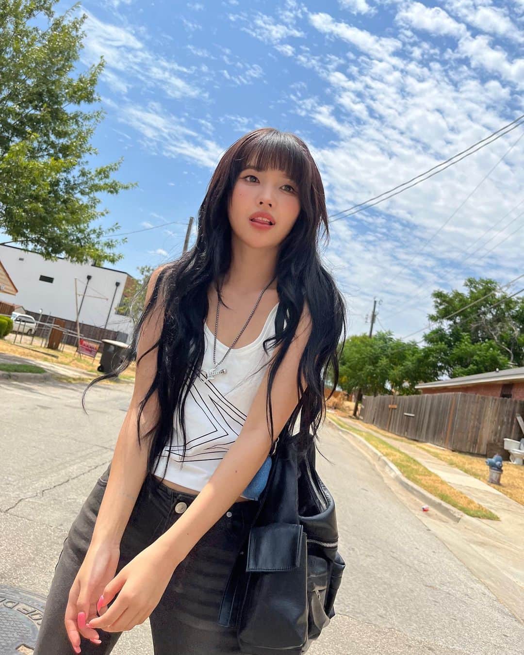 ソヨンのインスタグラム：「Dallas☀️」