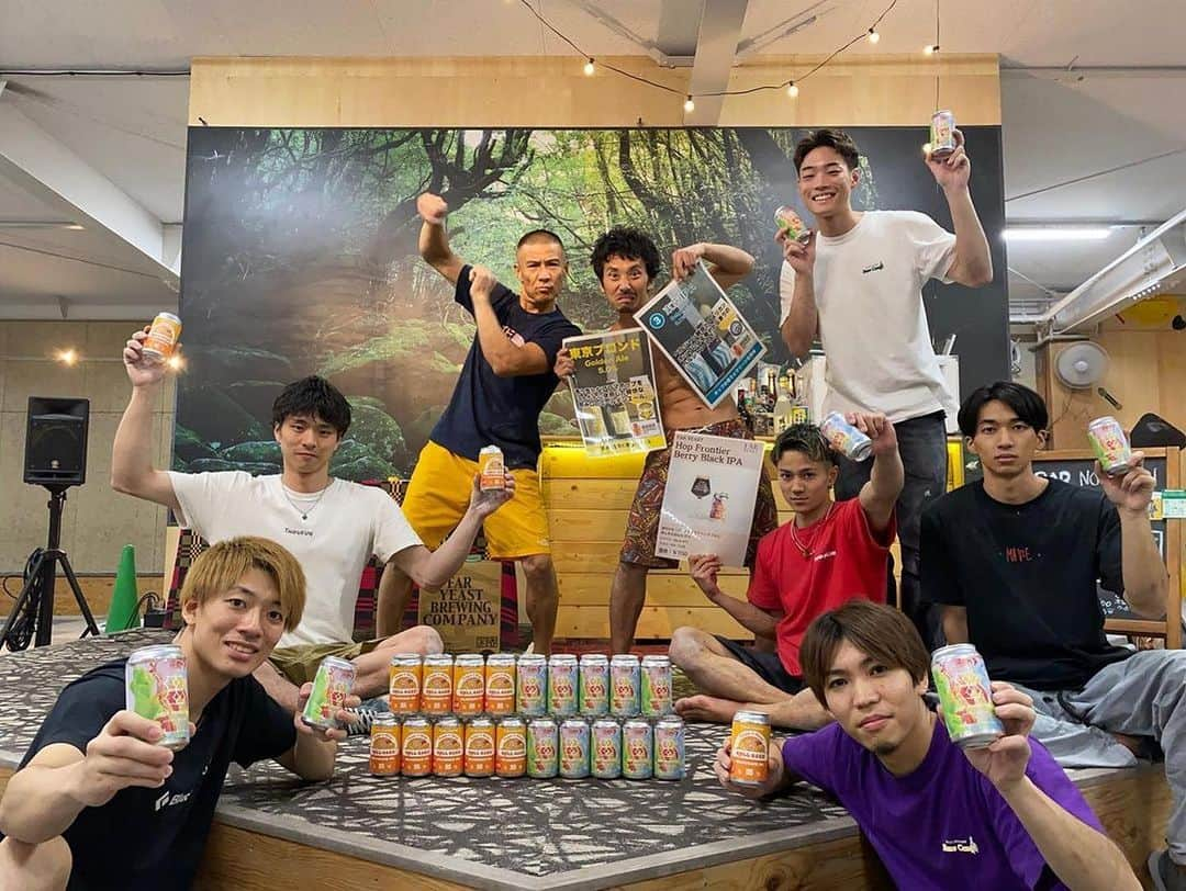 平山ユージさんのインスタグラム写真 - (平山ユージInstagram)「土曜日の琉球フェス🌺🏝️🕶️🍻🎶 未だかつてない盛り上がりでした。 若い @boulderpark_basecamp のスタッフと　@nagatanobuyuki 、そして参加してくれた皆さんが作り上げた最高のVibes でした✨✨🎶🕺💃🌺  そして、美味しい @faryeastbrewing 🍻🍻が盛り上がりをさらに後押ししてくれました。  参加してくれた皆様、関係者皆様、本当にありがとうございました✨✨🙌🙌🍻🍻🌺🌺  #ryukyufes #琉球フェス #hanno #ベースキャンプ飯能 #feryeastbrewing #沖縄  #Repost @masayoshi_shimane ・・・ ・ 1DAY BOULDAAAに始まり、あっという間の1週間でした。  "琉球フェス" ご参加してくださった皆さま、ありがとうございました！ 夏い暑でした。  @nagatanobuyuki さんと飯能店の4周年イベントで話が出てから半年。 たくさんの人たちの協力とアイデアで楽しいイベントになりました。感謝。  これからもGood Vibesな仲間たちとお客様たちと楽しい空間を作れるように頑張りますので、今後ともよろしくお願いいたします！  いつも支えてくれてありがとう！ @nikubashira_yuji0104  @daisuke_._1125  @nomurya0307  @karuma_noboru   @awesome_climbing_equipment  @hazamaseisakujo  いつもサポート、そして今回はご協賛まで。 本当にありがとうございます！  #awsomeclimbingepuipmet #hazamaseisakujo  #climbing #bouldering #rockclimbing #routesetting」8月9日 18時32分 - yuji_hirayama_stonerider