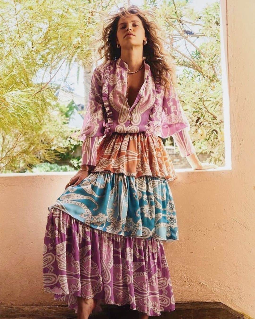 ココリボンのインスタグラム：「LAST CHANCE // This dress is now low in stock across most sizes and already sold out in L.   Shop in AUD, US, HK$, €, £ • Global Ship • AFTERPAY • Easy Returns • Flat international ship rate of $14.95 • Free ship for AUD and NZ orders over $300  Remember the Tango scene with Al Pacino and Gabrielle Anwar in Scent of a Woman?  It was an iconic film moment but what mesmerised me most was the room they danced in perched high above Manhattan in the Rockefeller Plaza - the Rainbow Room.   Made in layers of sumptuous silk satin this dress was inspired by that room, because of its extravagance and playful layers.   l pledged one day I would go there to dine and dance but the times I went it was not open to the public or they were renovating. However one day soon, Carrie-Bradshaw-style, you will find me there, wearing my Manolos and dancing in this dress 🌈❣️  #cocoribbon #rainbowroomdress  Photographer • @davidmandelbergstudio  Stylist • @thelmamcq @thelmaluxecontent  Creative Production • @mrs_k_chow  Make-up • @raemorrismakeup Hair • @michael_brennan  Model • @astazja  Fashion Assist • @emmersonconrad」
