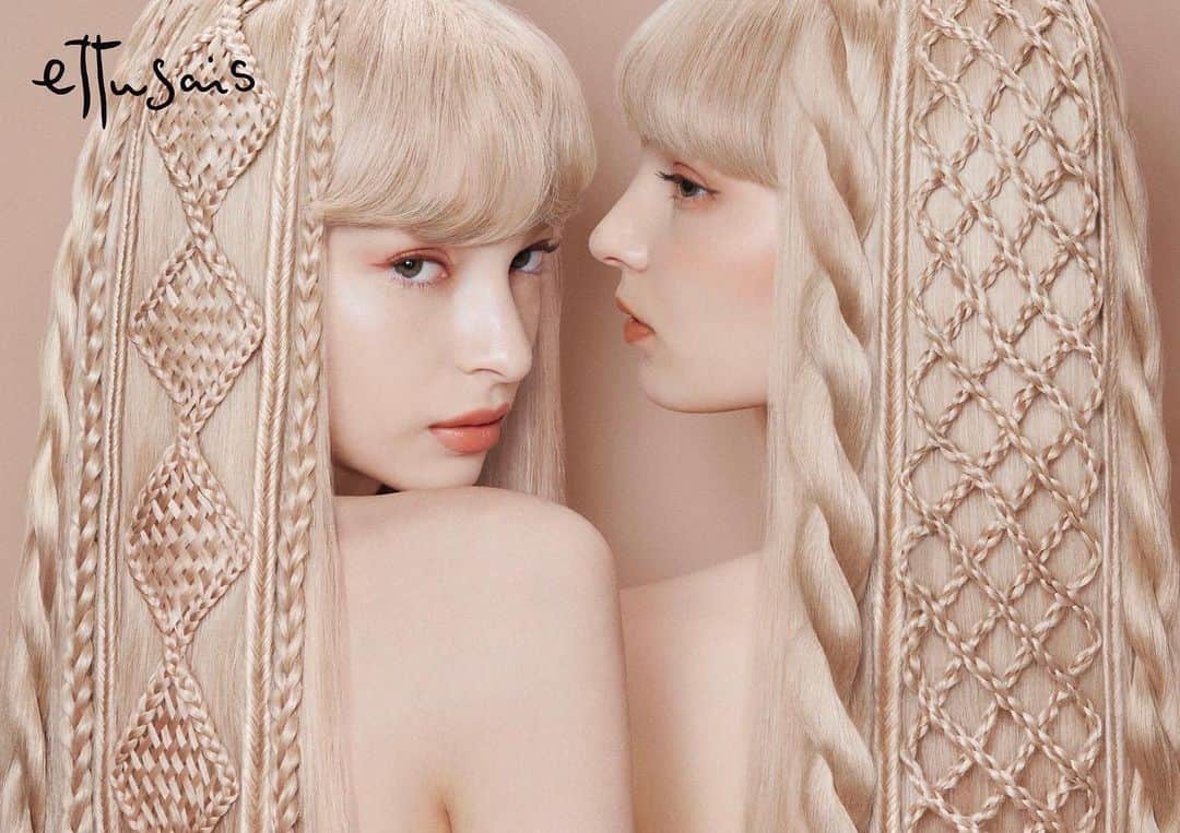根本亜沙美のインスタグラム：「ettusais 2023 Autumn Collection - Dusty Fantasy -  ad @yuni_yoshida  ph @hiroshi_manaka  make @yukafukanooo  hair @asami_nemoto   #ettusais #autumn #knit #hair #エテュセ #humanhair #wigs」