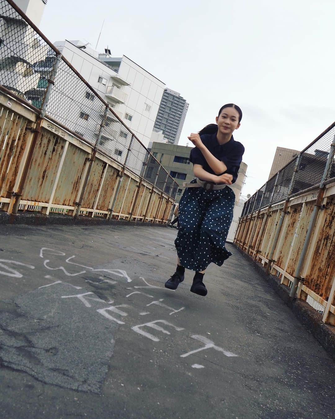 白鳥玉季さんのインスタグラム写真 - (白鳥玉季Instagram)「＼(^^)／☀️」8月9日 19時21分 - shiratori_tamaki