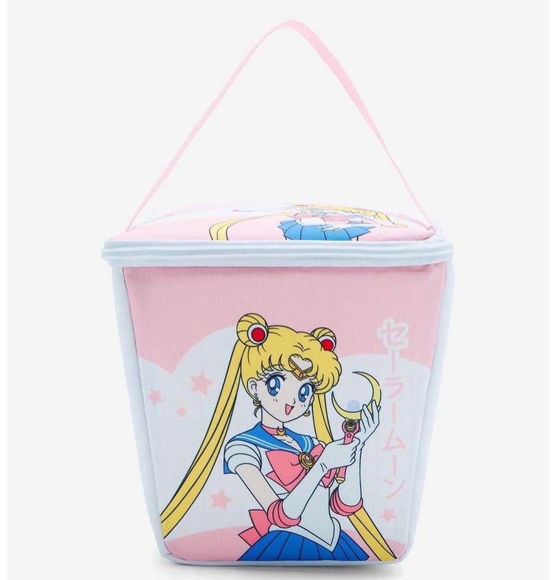 Sailor Moonさんのインスタグラム写真 - (Sailor MoonInstagram)「✨🌙 I’m loving this Sailor Moon lunchbox from @boxlunchgifts! So cute! 🌙✨  #sailormoon #セーラームーン #lunch」8月9日 19時24分 - sailormoon_sc