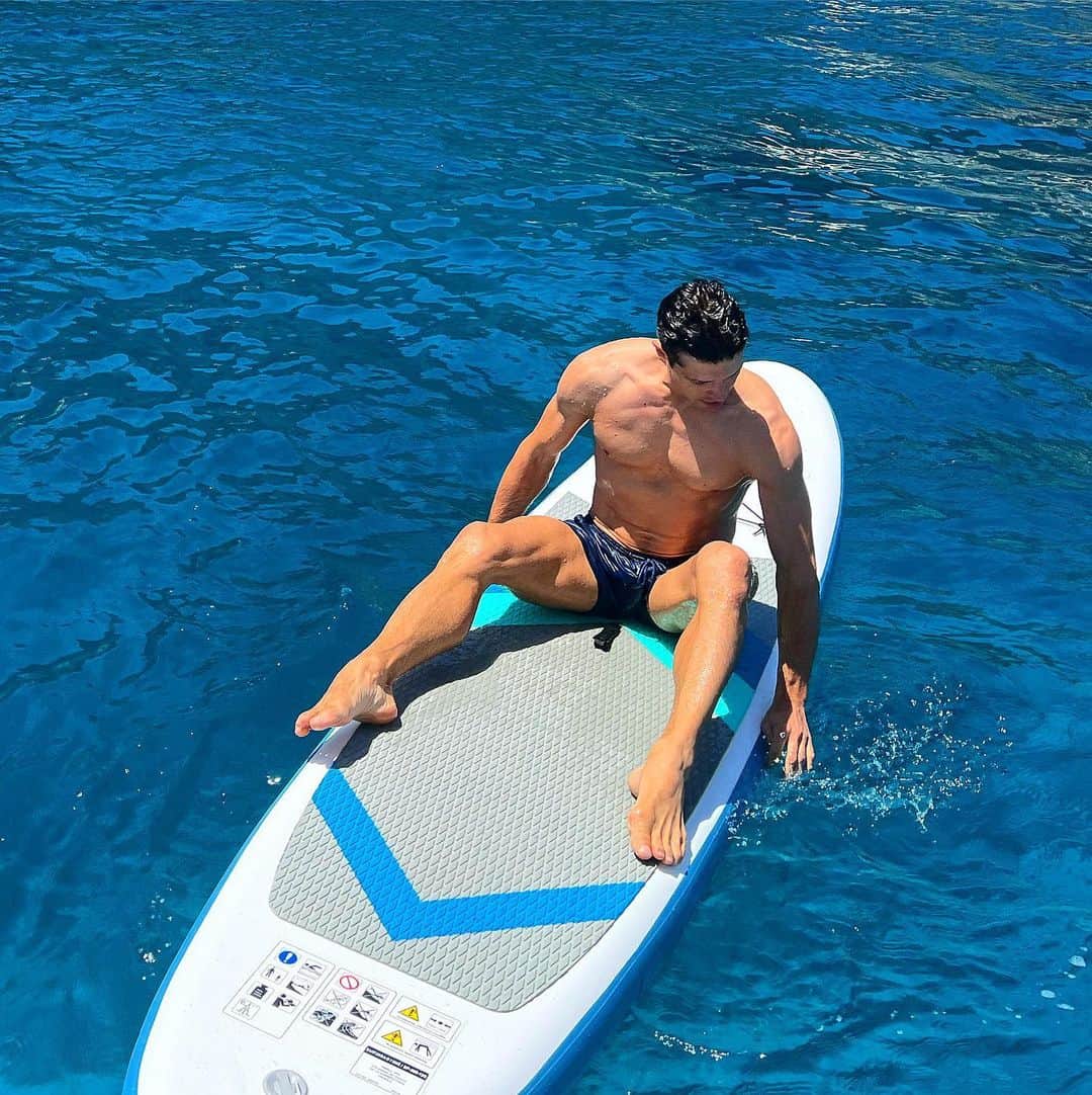 ロベルト・ボッレのインスタグラム：「💙」