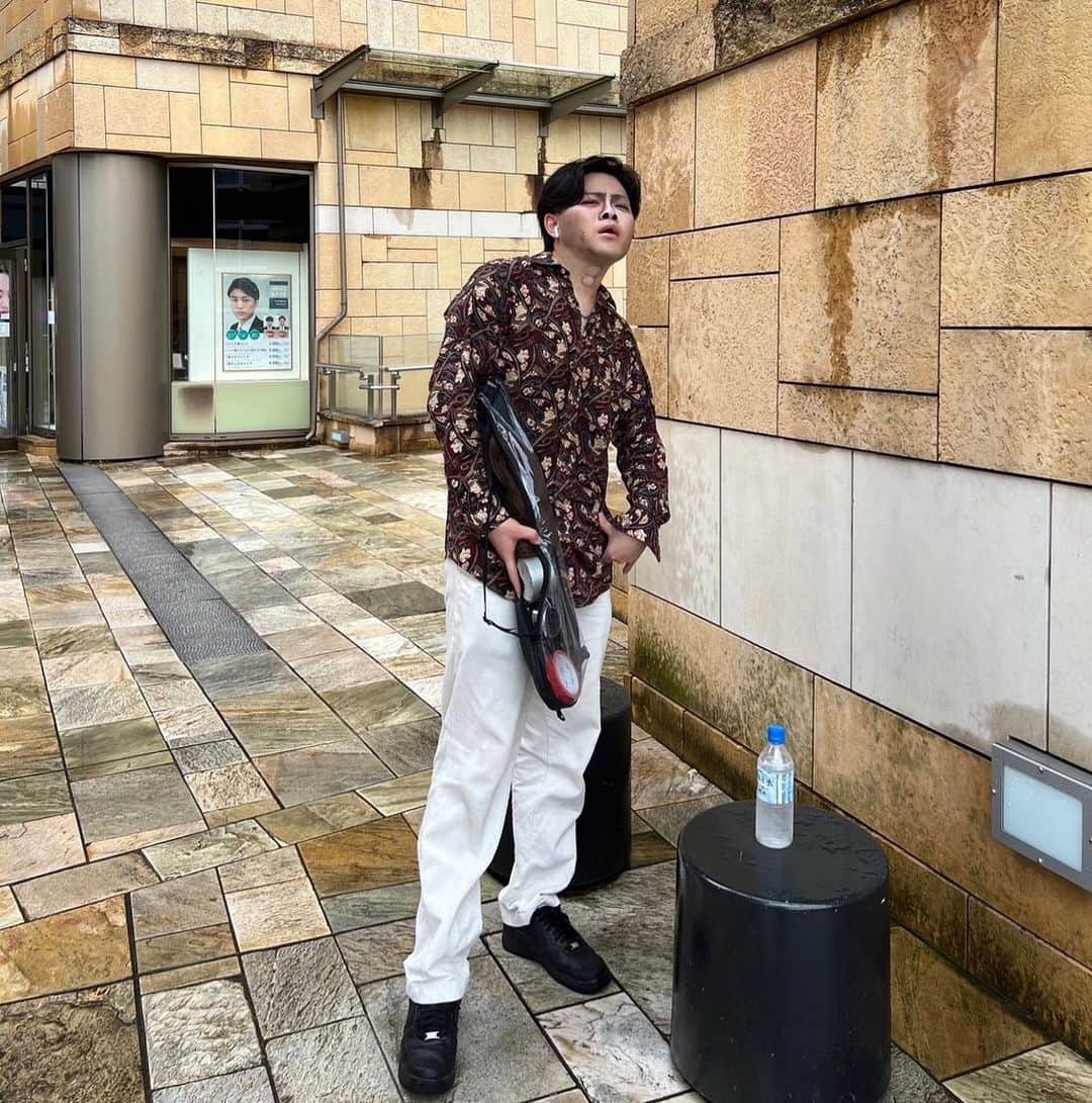 タスクのインスタグラム：「たすくが通るから道を開けろ🕺」