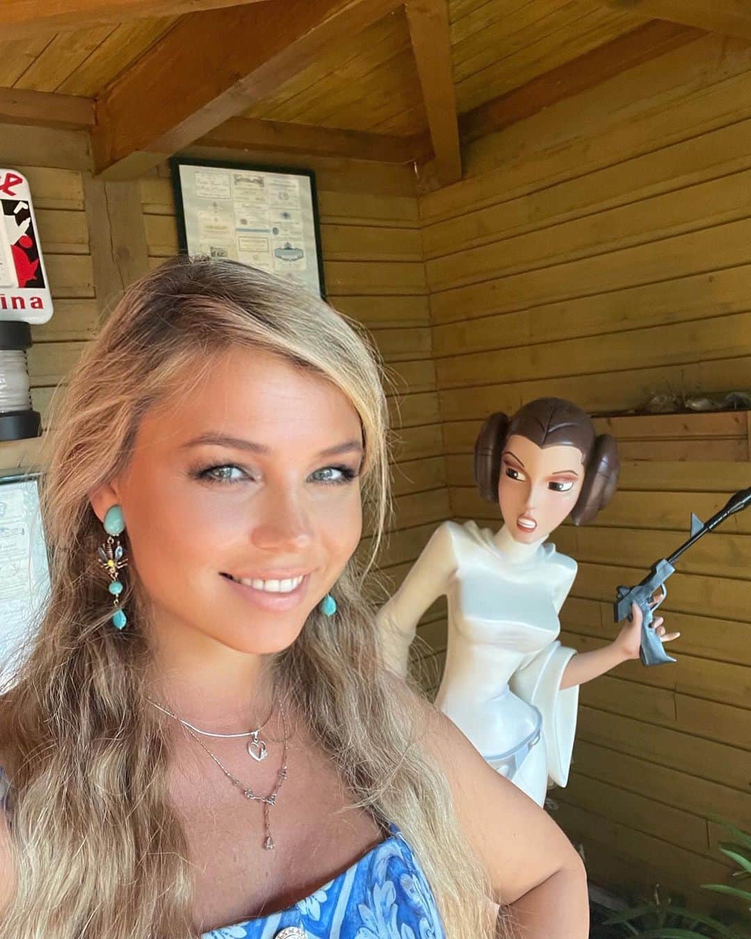 Kristina Kots Gotlibのインスタグラム：「Buongiorno 👀⭐️🌺🎉#summer #august #august2023 #kristinakotsgotlib #été」