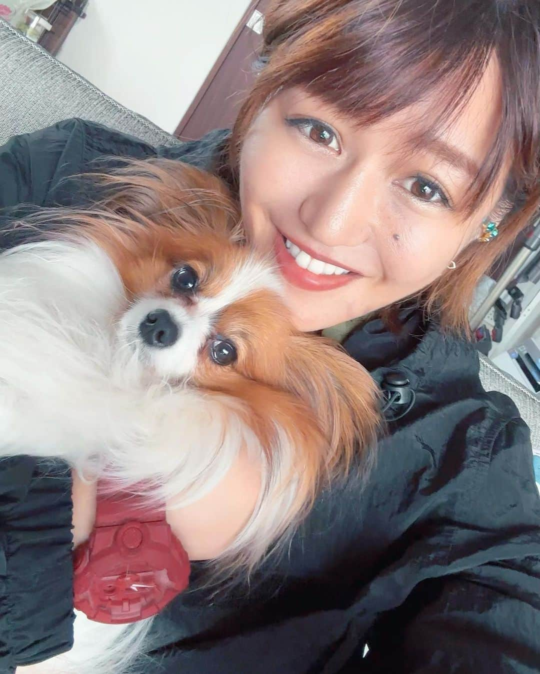 朱里のインスタグラム：「かわいい✨癒されたっ！！  ありがとうございました🥺  #stardom #GE #Syuri #dog #cute」