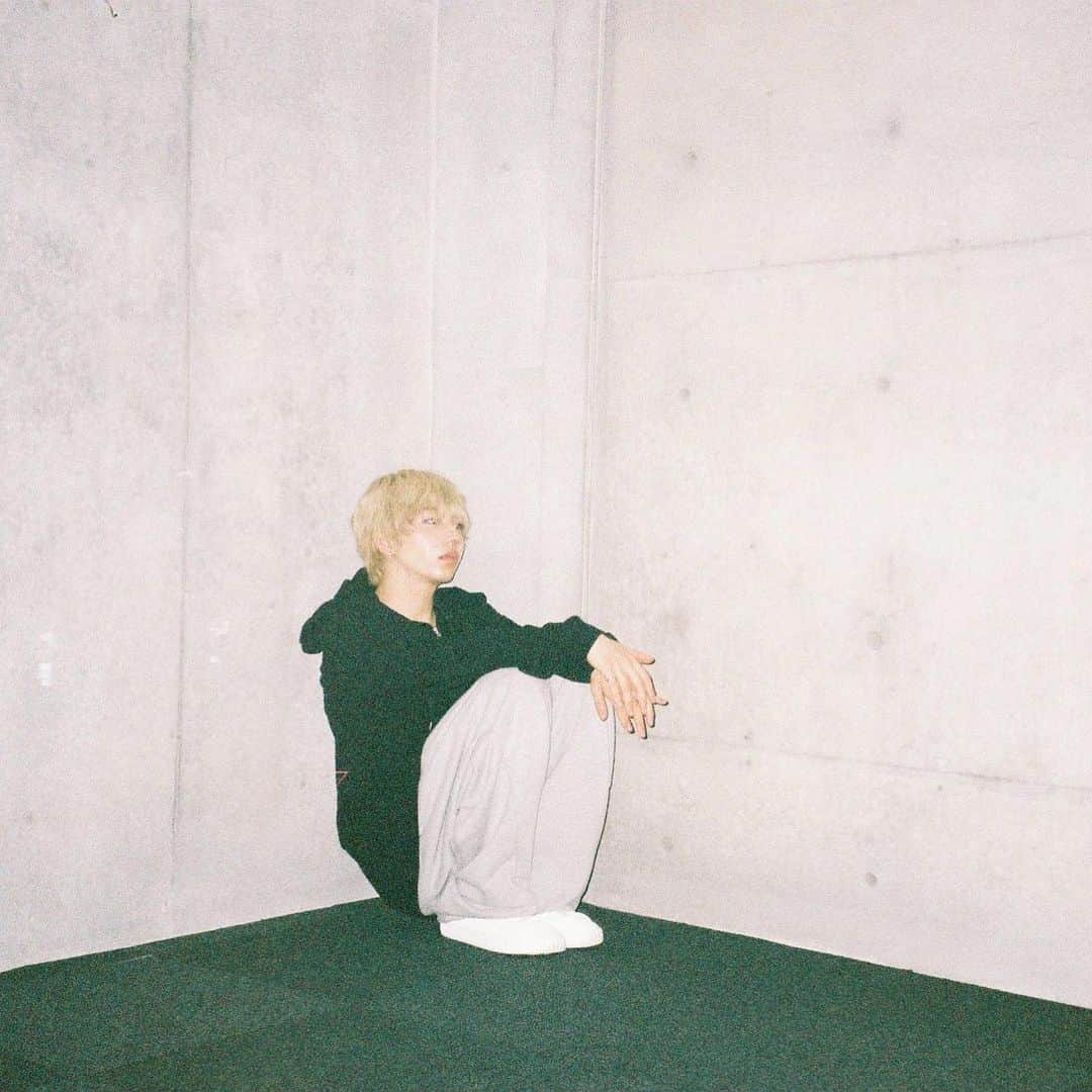 のインスタグラム：「-G=∅ thx u~ :)🪐   #原因は自分にある 。」