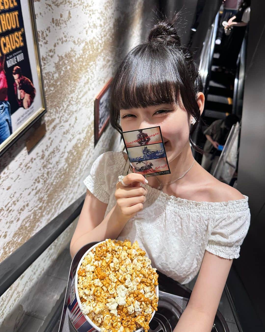 松本恵莉紗のインスタグラム：「お友達と東京リベンジャーズ観にいってきました！🍿」
