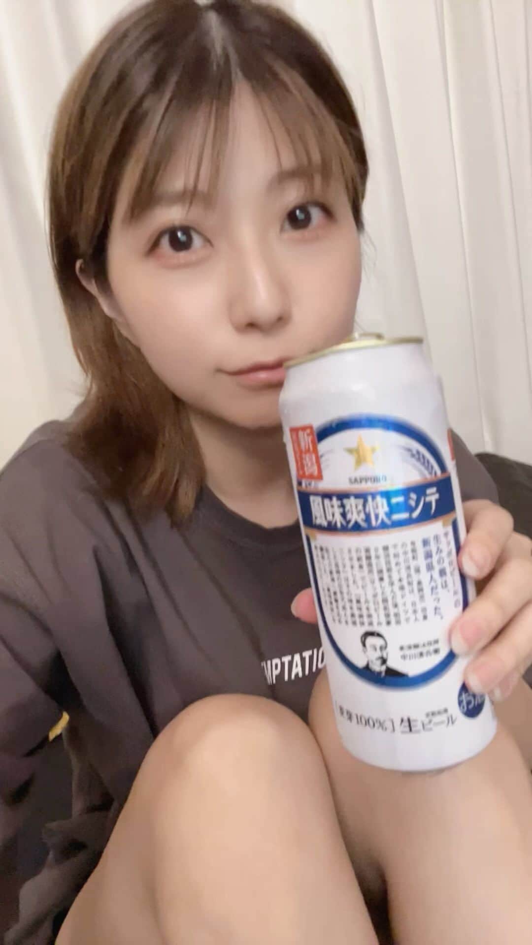天野麻菜のインスタグラム：「ビール女子。3564」