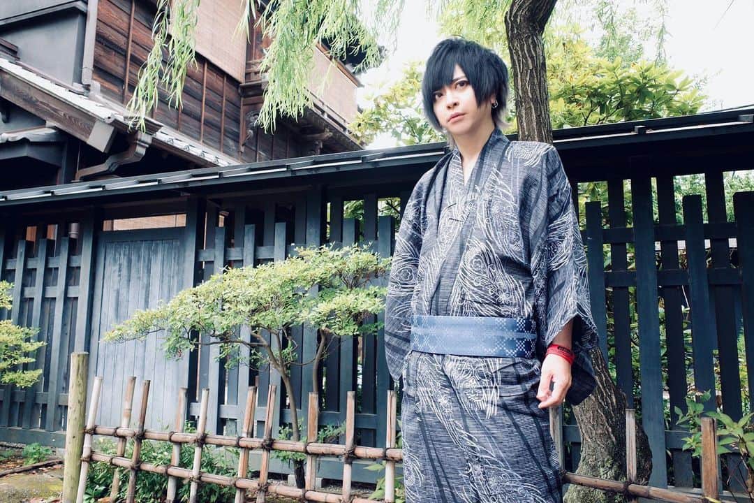のインスタグラム：「89の日ありがとう。8931 #buglug #89の日」