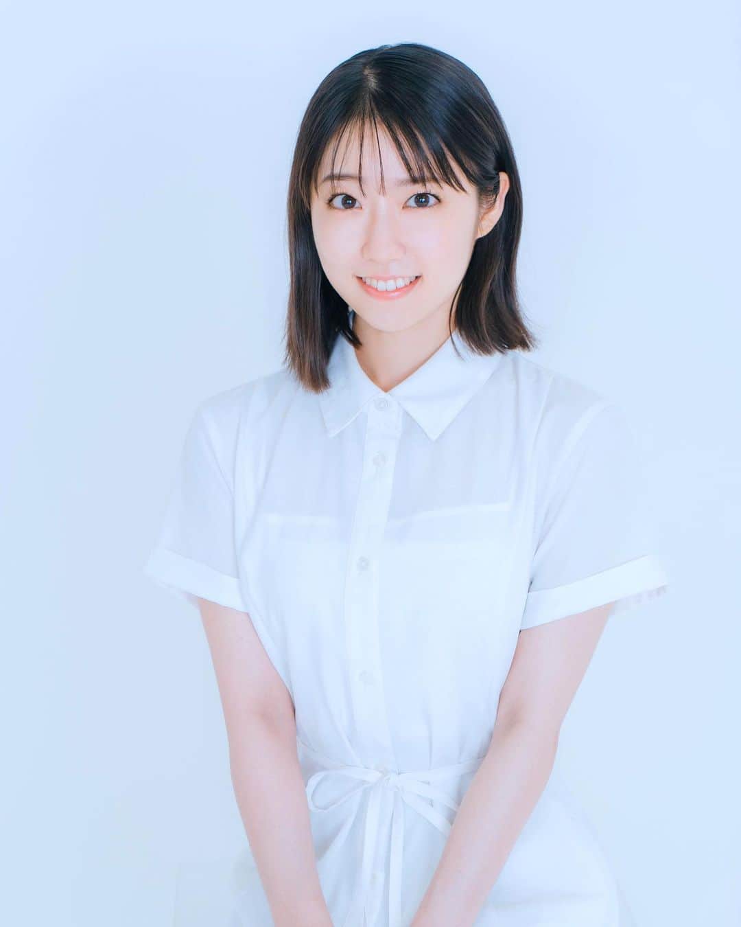 涼掛凛のインスタグラム：「【ご報告】  この度、涼掛凛は芸映プロダクション所属となりました事をご報告させていただきます。  いつも暖かく見守ってくださる皆様に新たな一歩をお伝えすることができ、嬉しい気持ちでいっぱいです！ これからも感謝と好奇心を持って邁進してまいりますので今後ともよろしくお願いいたします☺︎」