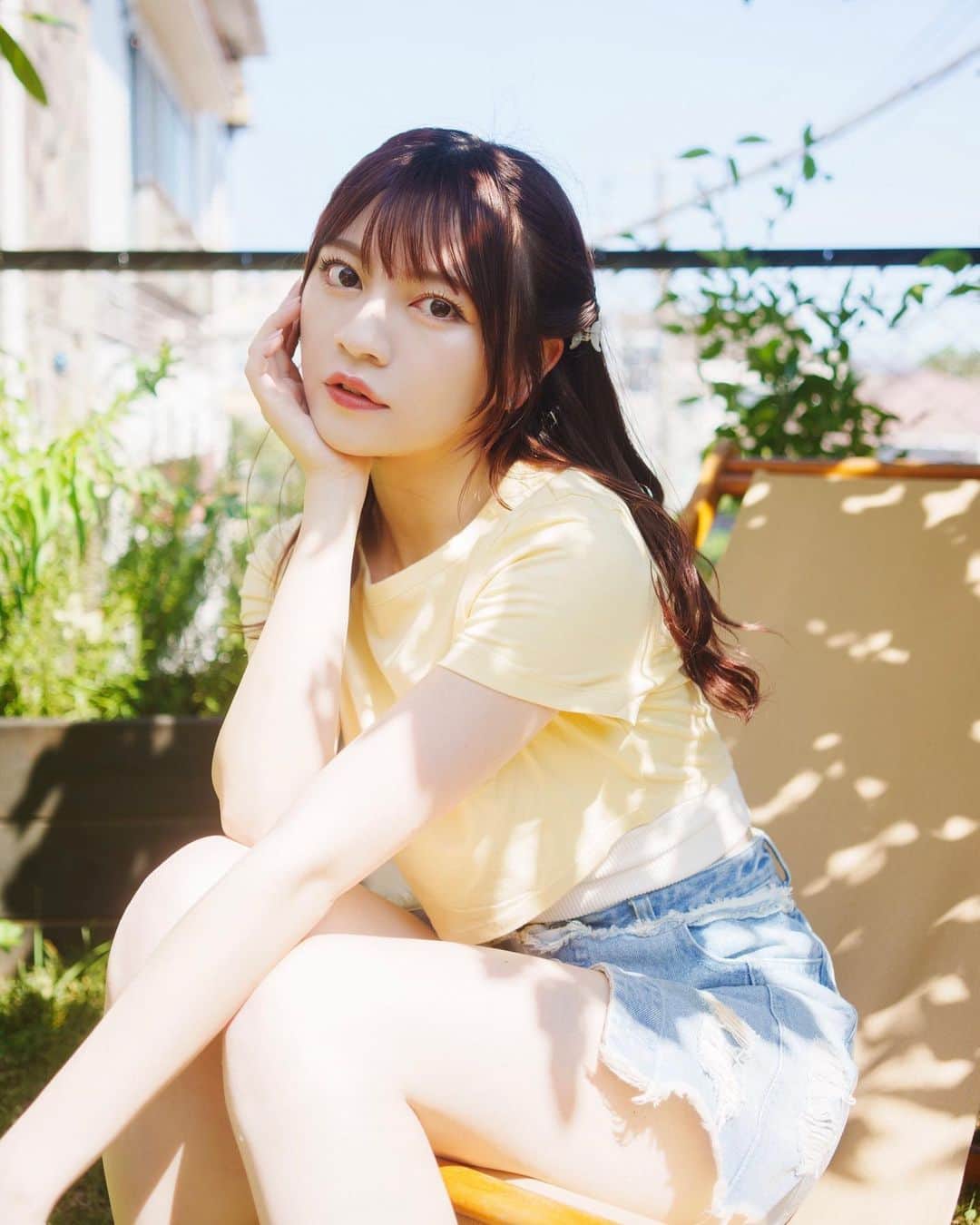 廣川奈々聖のインスタグラム：「🌻☁️ ⁡ ⁡ 少し前に、夏〜！な撮影したよ 🫧‪ また載せるね 🐻‍❄️ ⁡ ⁡ Photo by @shimom_camera  ⁡ ⁡ ⁡ ⁡ ⁡ #作品撮り #portrait #summerphotography」