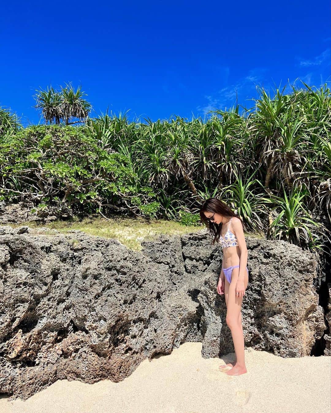 rittann48のインスタグラム：「🏝️☁️💙  swimwear…#alexiastam  topsは今年の👙 bottomは去年の👙  毎年増えていくから 色々組み合わせるのが楽しみ🩷  📷by @wataru_sup   #宮古島 #秘境ビーチ  #伊良部島 #池間島 #来間島 #沖縄 #離島  #宮古島旅行 #沖縄旅行 #島旅  #旅行好きな人と繋がりたい  #写真好きな人と繋がりたい  #beach #chill #swimwear  #irabujima #miyakojima #kurimajima  #miyakoisland #ikemajima  #okinawa #japan #japantravel  #photography #photooftheday #phototravel  #일본 #미야코지마 #여행」