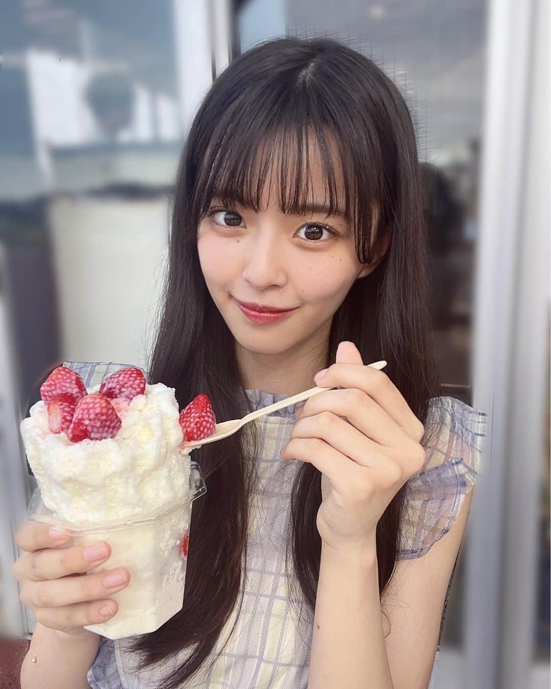 桜田彩叶さんのインスタグラム写真 - (桜田彩叶Instagram)「かき氷食べよー 🤍   #アイドル  #かき氷  #いちご ！！  #夏  #ワンピース  #tittyandco   #岡山  #岡山カフェ  #岡山観光  #宇野港  #宇野  #おまち堂」8月9日 22時54分 - _sakurada_ayaka