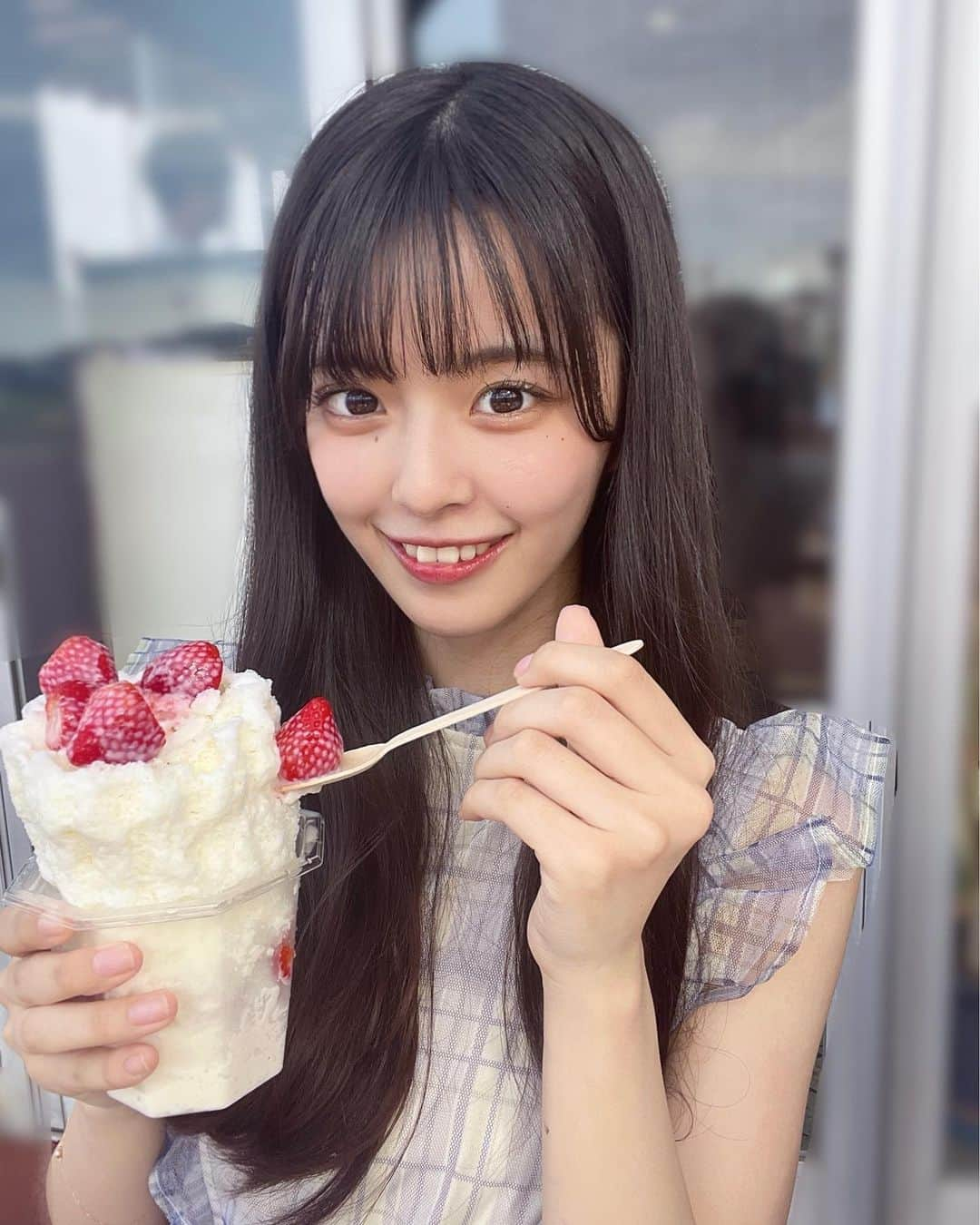 桜田彩叶さんのインスタグラム写真 - (桜田彩叶Instagram)「かき氷食べよー 🤍   #アイドル  #かき氷  #いちご ！！  #夏  #ワンピース  #tittyandco   #岡山  #岡山カフェ  #岡山観光  #宇野港  #宇野  #おまち堂」8月9日 22時54分 - _sakurada_ayaka