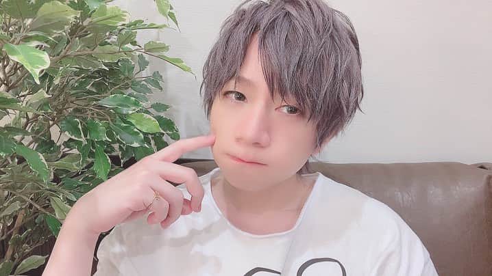 浦田わたるさんのインスタグラム写真 - (浦田わたるInstagram)「うらたぬきワンマンバースデーライブZeppHaneda公演ありがとうございました！  最高の誕生日ライブになったんじゃないかなって思います！ また会おうね！ 祝ってくれてありがとう！  #うらたぬき  #浦島坂田船」8月9日 23時05分 - uratasama_wataru