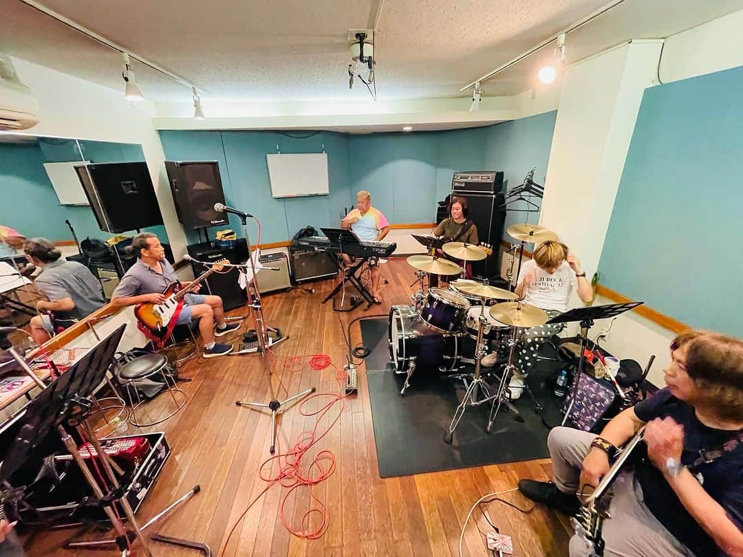 三原康可さんのインスタグラム写真 - (三原康可Instagram)「. Rehearsal for PANTA memorial live 2023.8.14 @harajuku.crocodile   #PANTA #ジョージ吾妻 #Hyske  #伊藤正美 #河野充生 #稲田一郎 #ヒロミ #三原康可 #クロコダイル原宿」8月10日 0時03分 - mihara.yasunori