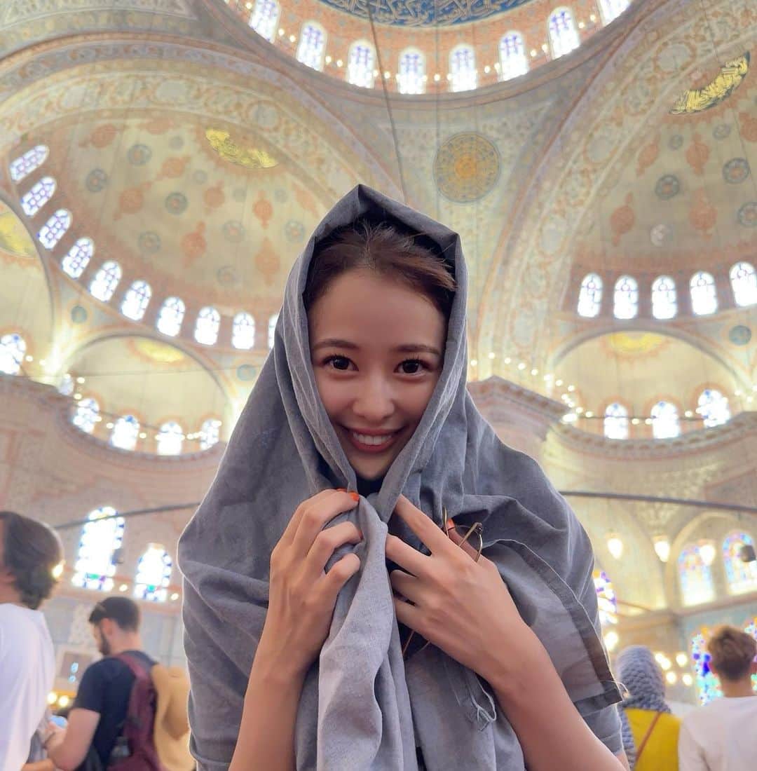 泉玲菜さんのインスタグラム写真 - (泉玲菜Instagram)「. . 🇹🇷💕 . . #Türkiye #sultanahmet #sultanahmetmosque」8月10日 0時26分 - _reina.0214