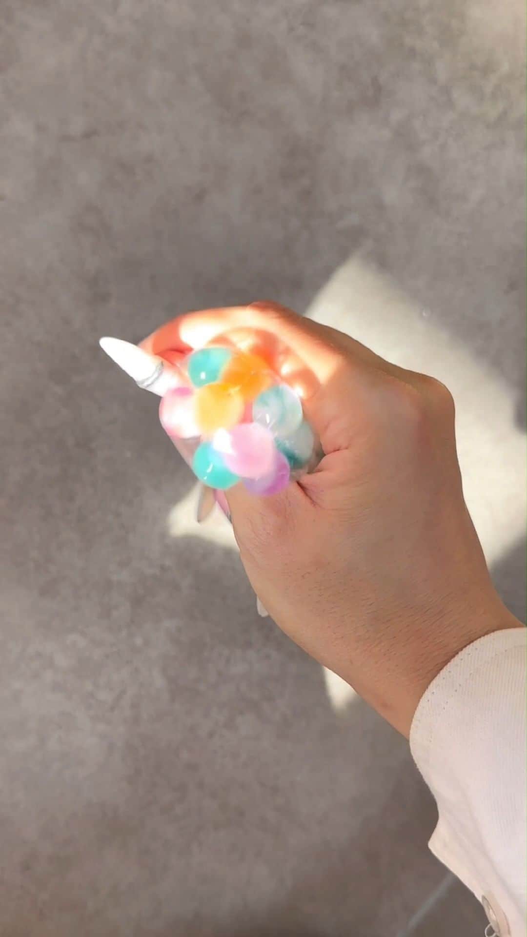 SHEINのインスタグラム：「Bored? Nah, we're having a ball ✨🟢✨ Which fidget relief toy would be your main squeeze: 1 or 2? 👇  🔎 18503713  #SHEIN #SHEINforAll #SHEINstyle #fashion #chic #saveinstyle」