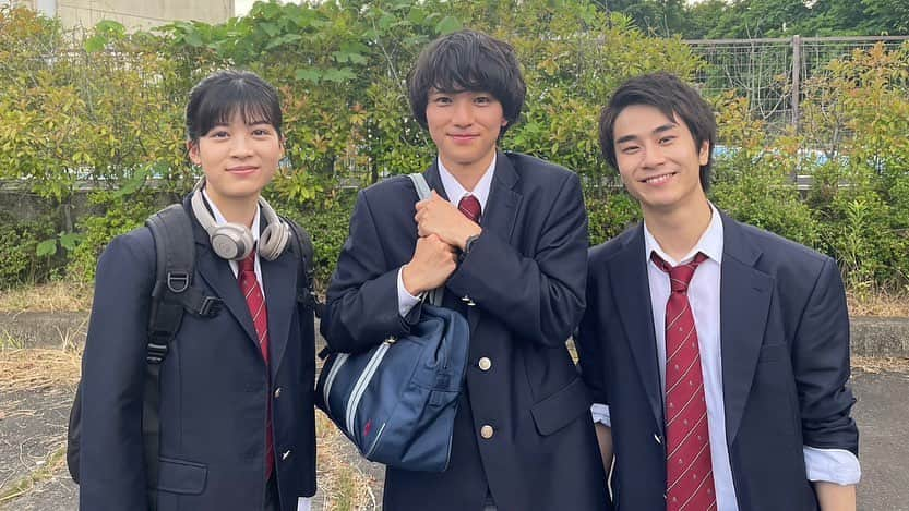 木戸大聖さんのインスタグラム写真 - (木戸大聖Instagram)「ドラマ『僕たちの校内放送』第2話観てくださった方々、ありがとうございました！🙇‍♂️  残すところ早いもので、 あと2話。 なんかもう寂しくなってきました…🥲  8/15(火)24:25からは 第3話が放送されます！ 危機を迎える《ヒロケンコンビ》… 一体どうなってしまうのか…。  皆さん！ ぜひ放送をお楽しみに！🎙️  そして#TVer.では1話、2話の見逃し配信もされてます！ まだ観れてない方、Tver.を観れば来週の3話に間に合いますのでぜひよろしくお願いします！🙏 . #フジテレビ #火曜ACTION！ #僕たちの校内放送 . #残すところ #あと2話 . #TVerにて #1話&2話 #見逃し配信中」8月10日 12時48分 - taisei_kido_