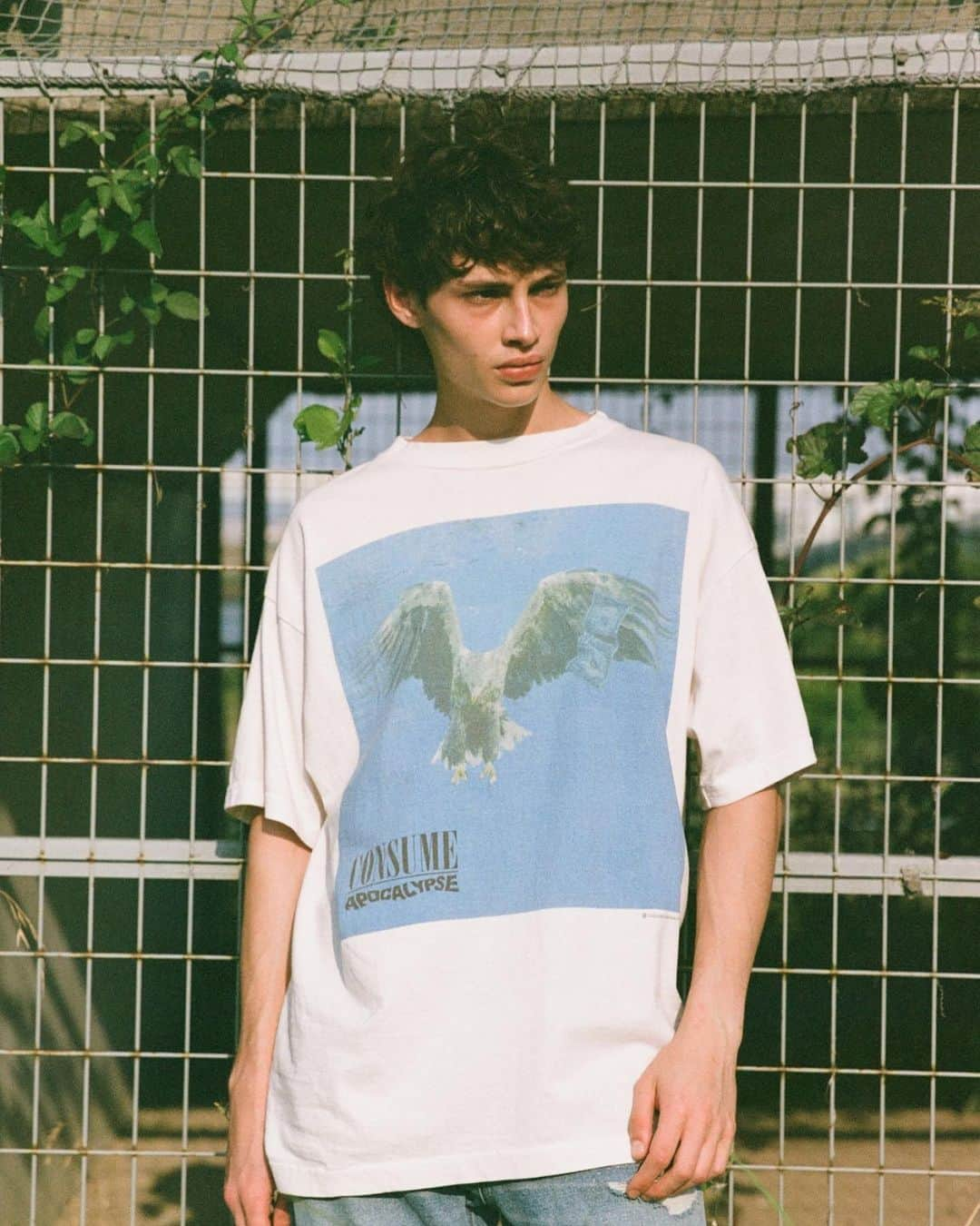 小川哲史さんのインスタグラム写真 - (小川哲史Instagram)「©SAINT Mxxxxxx × FORSOMEONE  Special collaboration design T-shirts available on forsomeone.jp and in stores.  #SAINTMxxxxxx  #forsomeone #forsomeonebyone」8月10日 12時51分 - satoshiogawa92