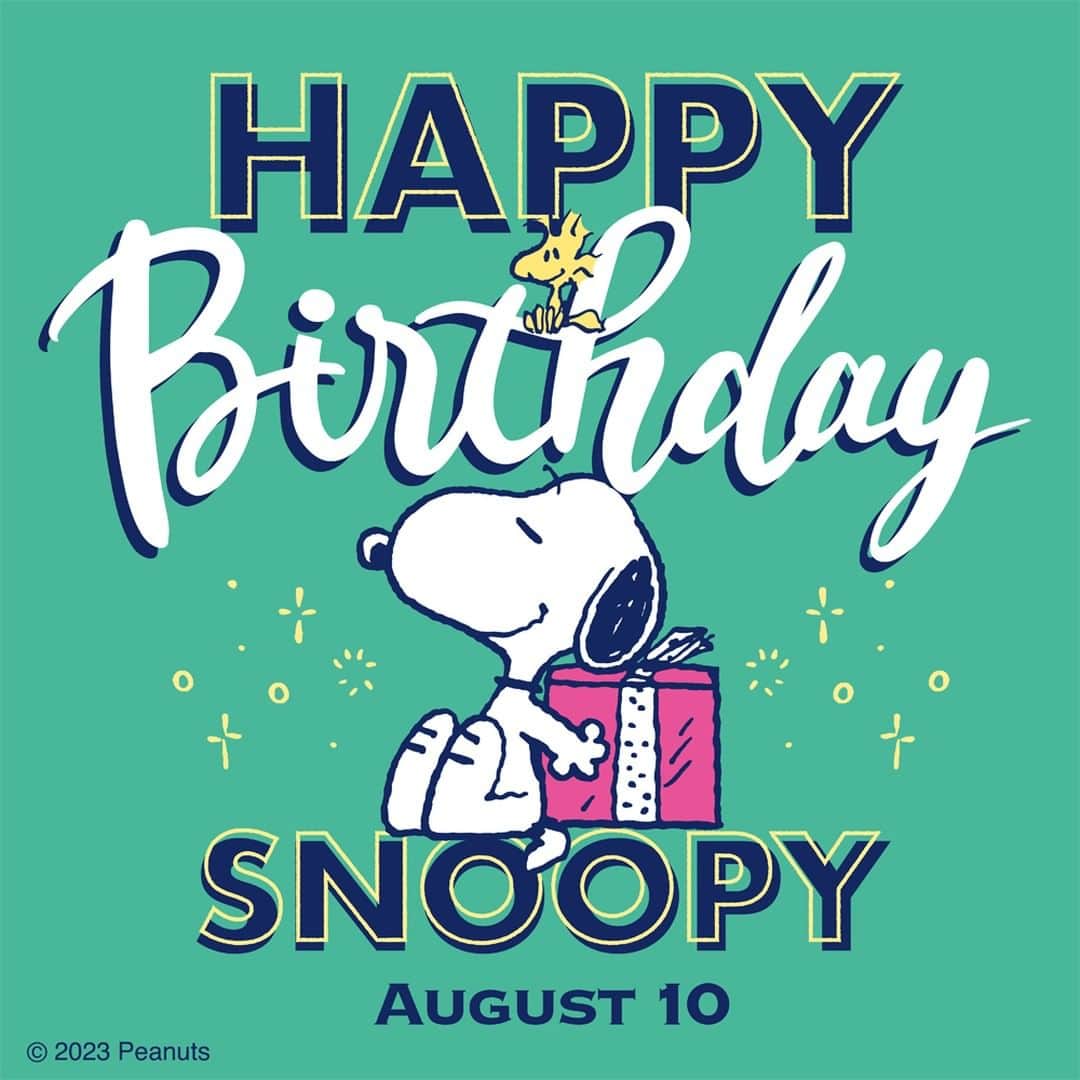 眼鏡市場 OFFICIALのインスタグラム：「／ HAPPY BIRTHDAY,SNOOPY🎉 ＼  8月10日はスヌーピーの誕生日🎂 みんなでお祝いしましょう🎉  眼鏡市場ではPEANUTSのオリジナルメガネを好評発売中👓 ぜひお気に入りを探してみてくださいね☻  #snoopy #スヌーピーバースデー2023」