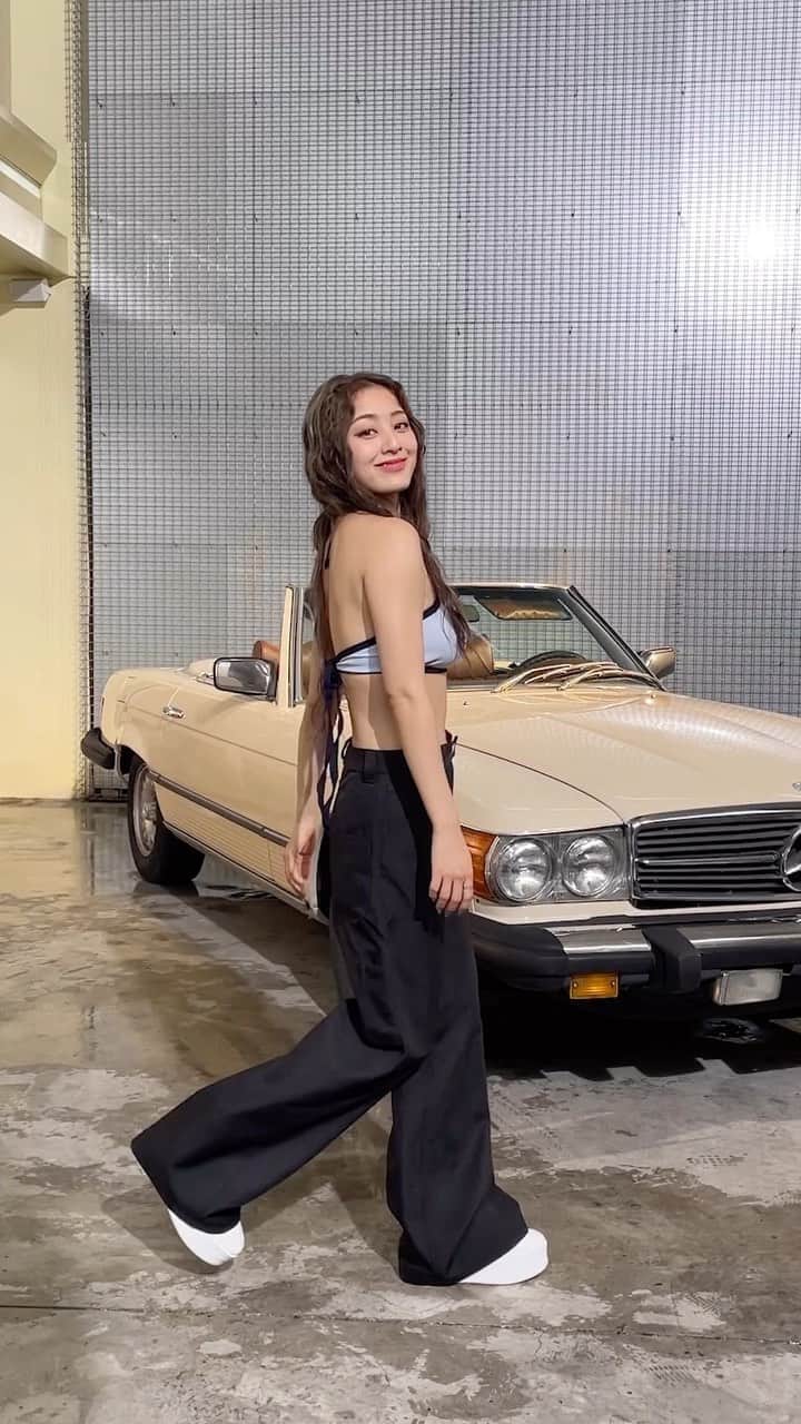 TWICEのインスタグラム：「JIHYO The 1st Mini Album ”ZONE“  Walking through ZYO‘s ZONE with ZYO 🚶‍♀️  📌”ZONE“ Pre-save & Pre-order https://jihyo.lnk.to/ZONE  #TWICE #트와이스 #JIHYO #지효 #ZONE #KillinMeGood」