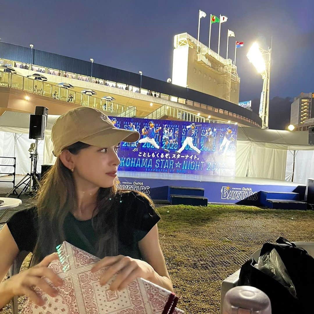 ロジャース里奈さんのインスタグラム写真 - (ロジャース里奈Instagram)「. #YOKOHAMASTARNIGHT2023 . . 今年はビアガーデンも 軽く行ってきたー🍺 . . #baystars #baygirlgram  #yokohamastadium」8月10日 8時33分 - rina_rogers613