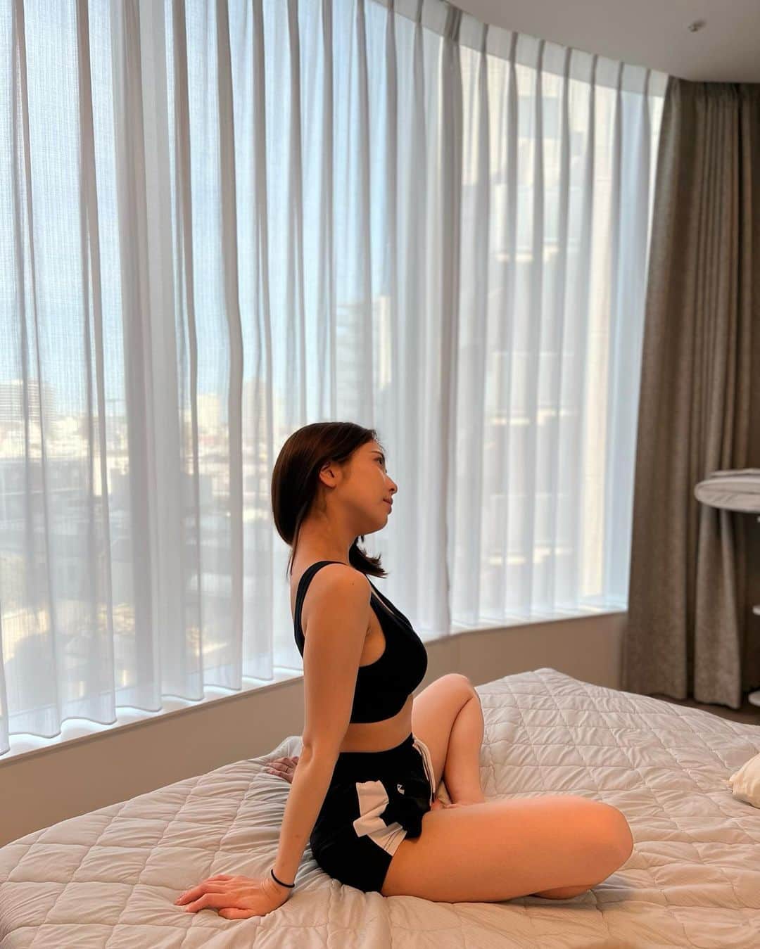 のインスタグラム：「引っ越しと同時にマットレスを新調🛏️✨ @nell_mattress  寝返りを科学したコイル構造で自然な寝返りをサポートしてくれるとのことで！ まだ使い始めて間もないけども、 👶🏻の寝付きがすごく良い👏  10%オフになるクーポン→"melon867"  今なら2023/9/24まで15%オフになるセールやってます！(→5枚目) (※上記クーポンとは併用不可)  #NELL#NELLマットレス#ネル#ネルマットレス」