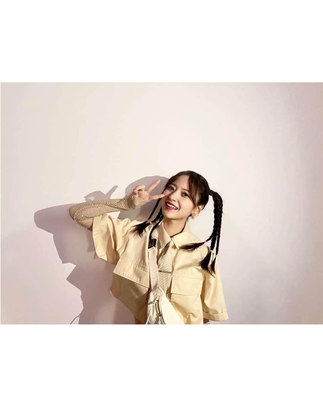 金川紗耶さんのインスタグラム写真 - (金川紗耶Instagram)「Y2Kファッション、髪型にハマってます！！！  #乃木坂46  #金川紗耶  #sayagram  #おひとりさま天国  #y2kファッション  #めっちゃ好きだった  #髪の毛が注目ポイント  #ツインテール」8月10日 22時11分 - saya.kanagawa_official