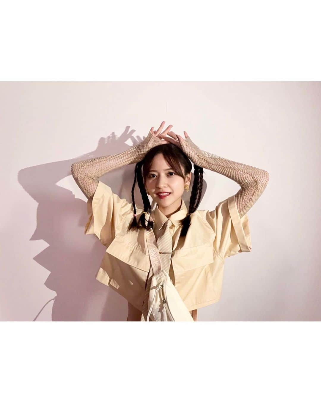 金川紗耶さんのインスタグラム写真 - (金川紗耶Instagram)「Y2Kファッション、髪型にハマってます！！！  #乃木坂46  #金川紗耶  #sayagram  #おひとりさま天国  #y2kファッション  #めっちゃ好きだった  #髪の毛が注目ポイント  #ツインテール」8月10日 22時11分 - saya.kanagawa_official