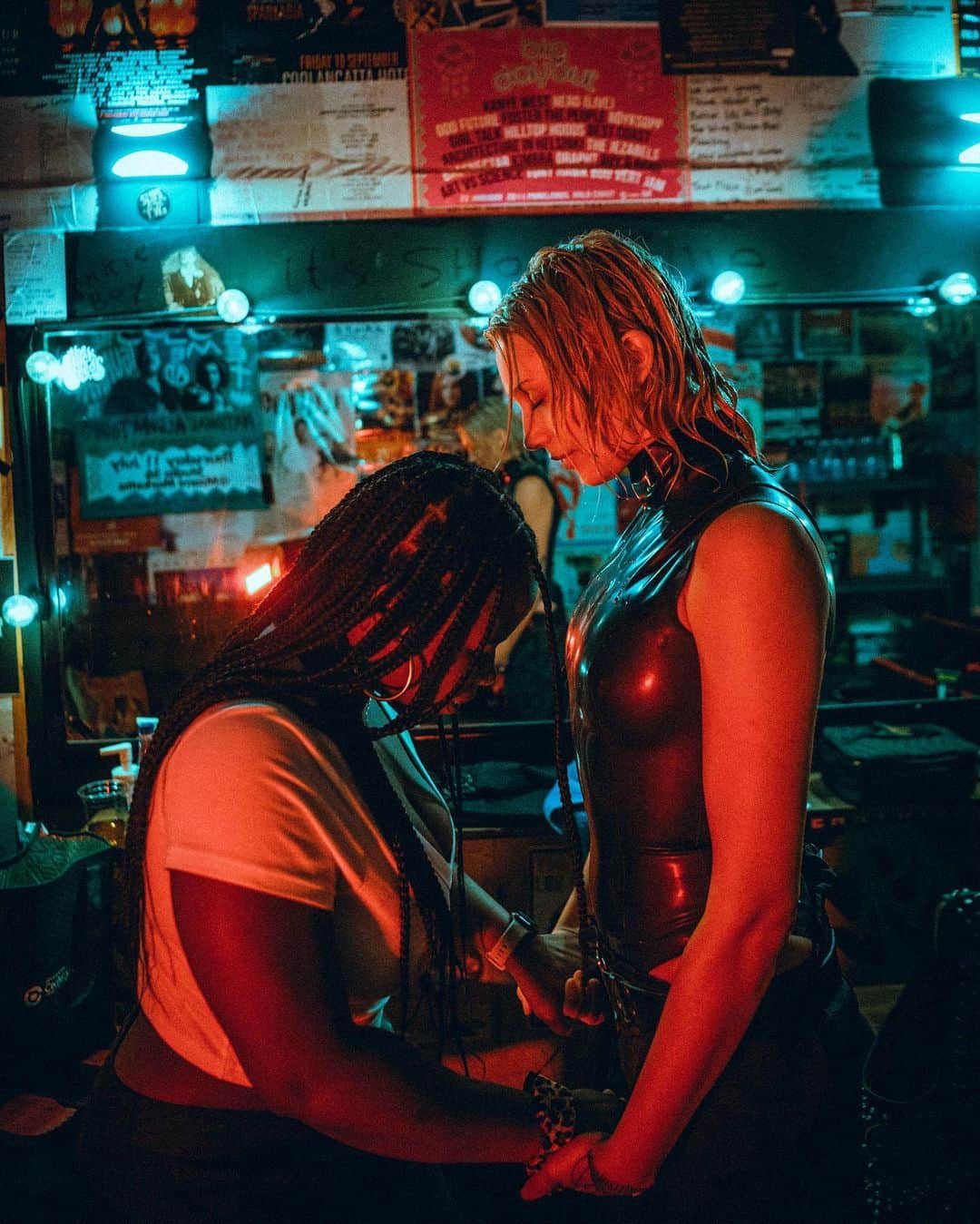 ケイリン・ルッソさんのインスタグラム写真 - (ケイリン・ルッソInstagram)「Backstage with @cailinrusso」8月10日 20時46分 - cailinrusso